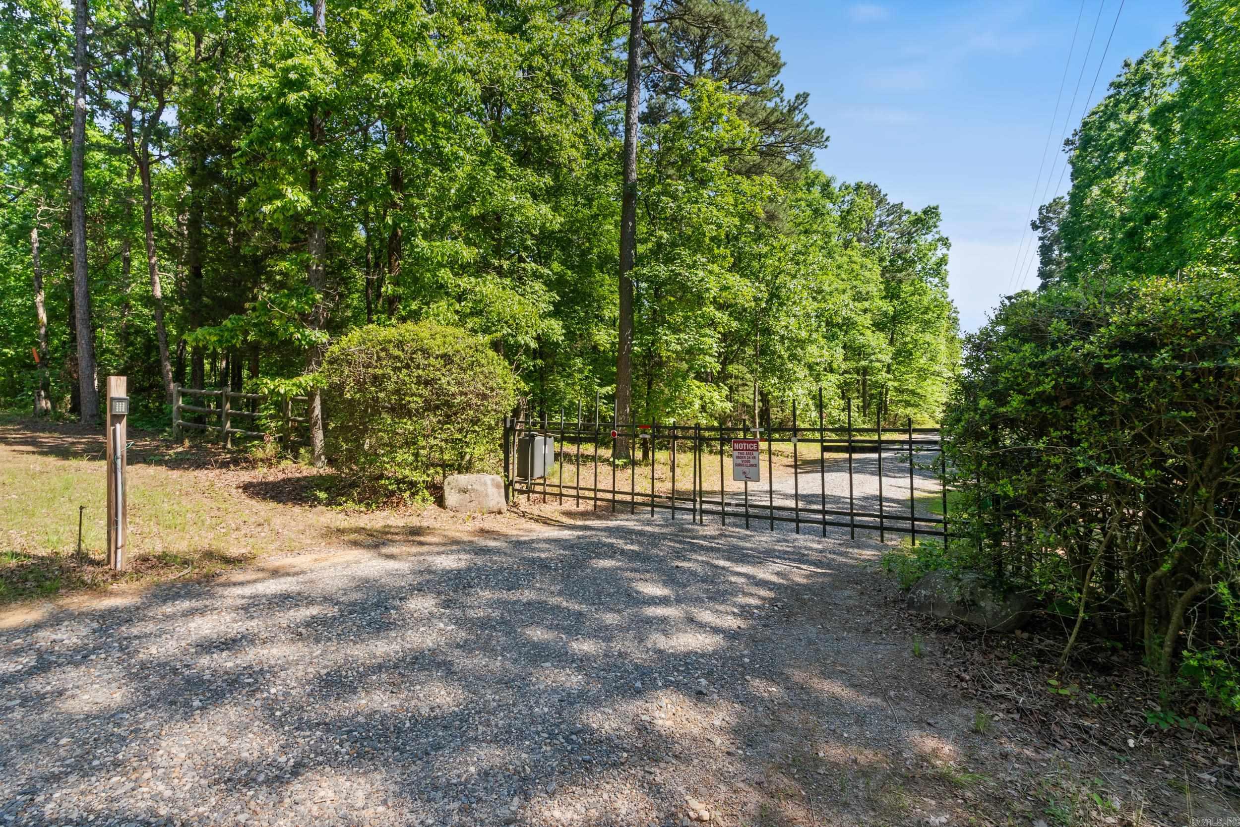 DOGWOOD TRAIL ESTATES - Residential