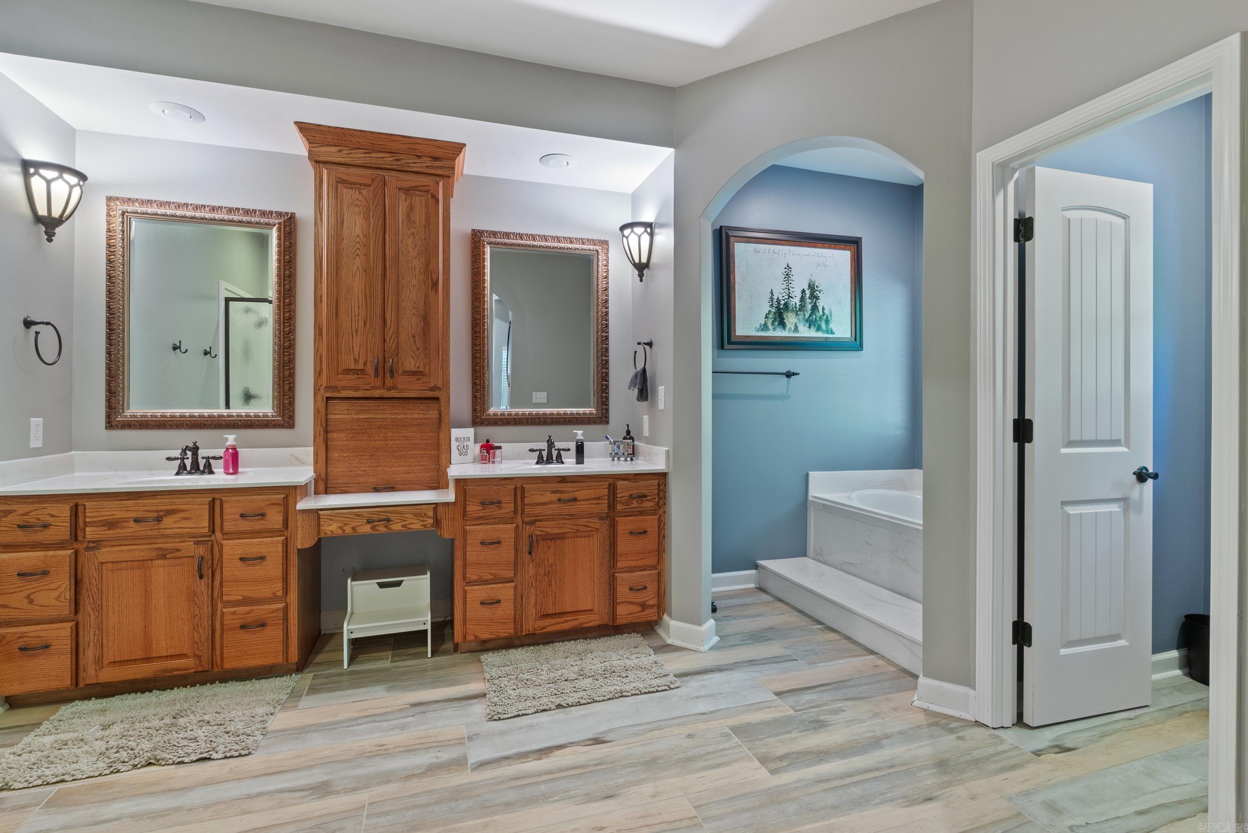 DOGWOOD TRAIL ESTATES - Residential