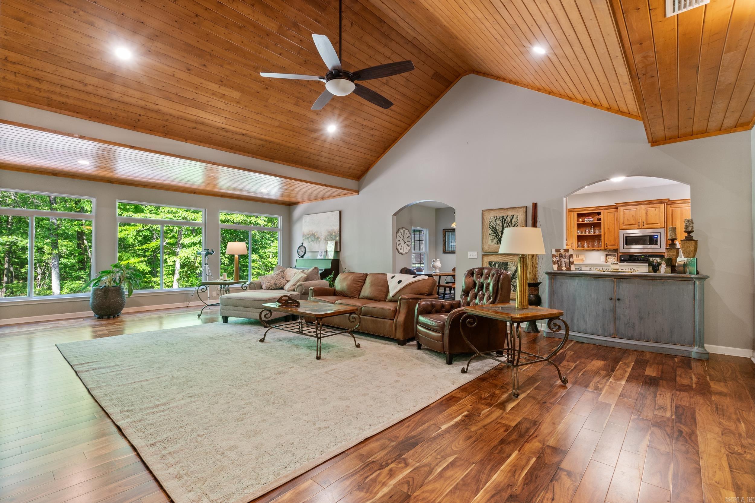 DOGWOOD TRAIL ESTATES - Residential