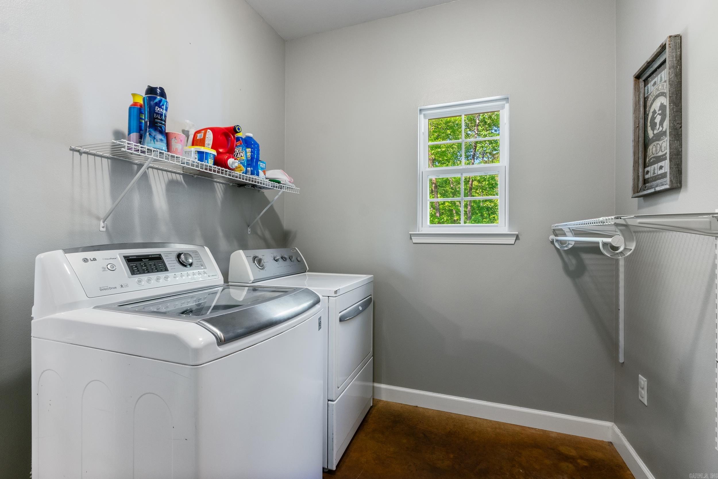 DOGWOOD TRAIL ESTATES - Residential