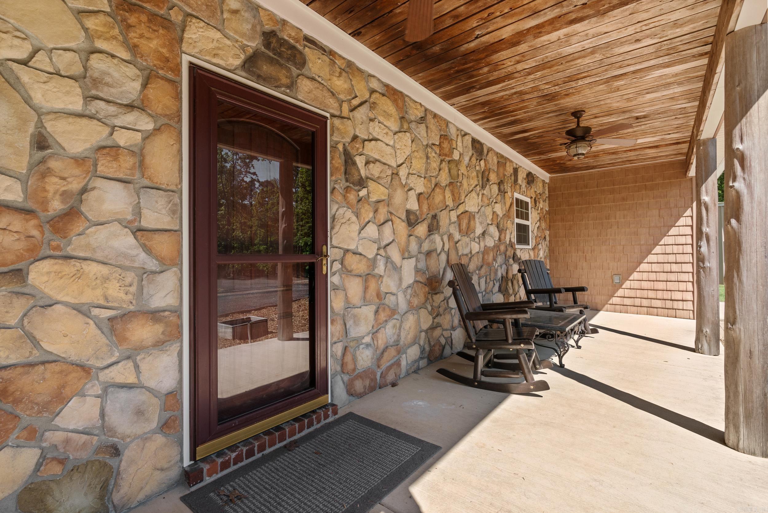 DOGWOOD TRAIL ESTATES - Residential