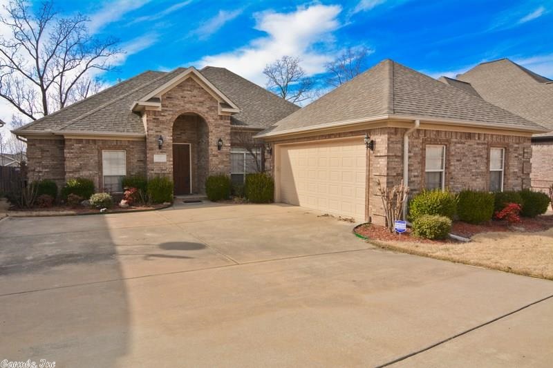 THE VILLAGES OF WELLINGTON - Residential