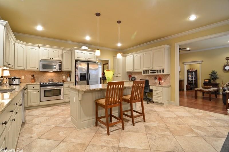 THE VILLAGES OF WELLINGTON - Residential