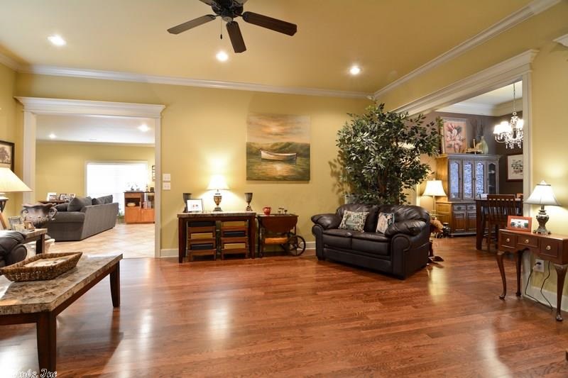 THE VILLAGES OF WELLINGTON - Residential