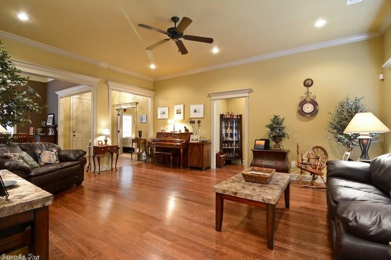 THE VILLAGES OF WELLINGTON - Residential