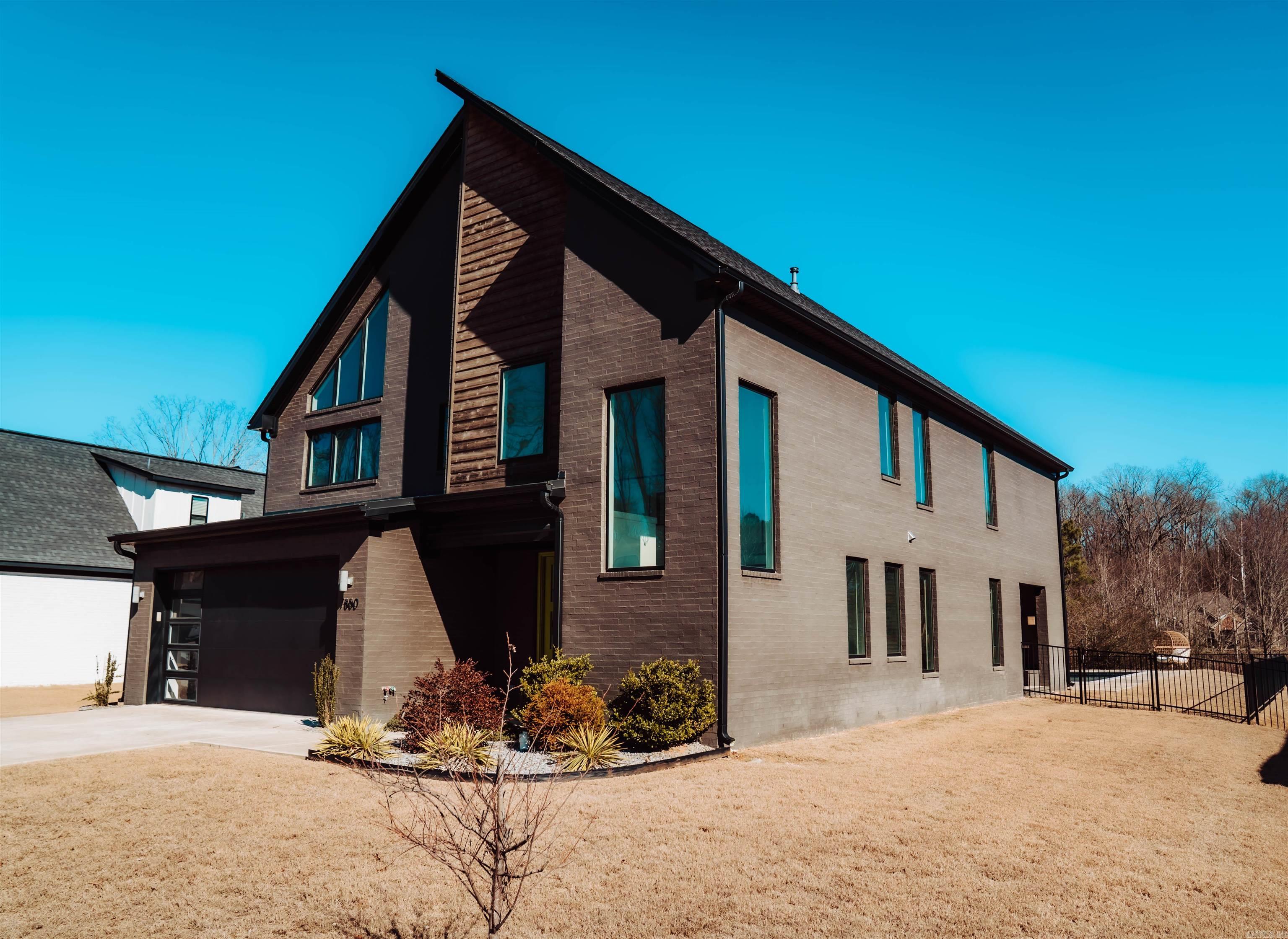 HURRICANE LAKE EST - Residential