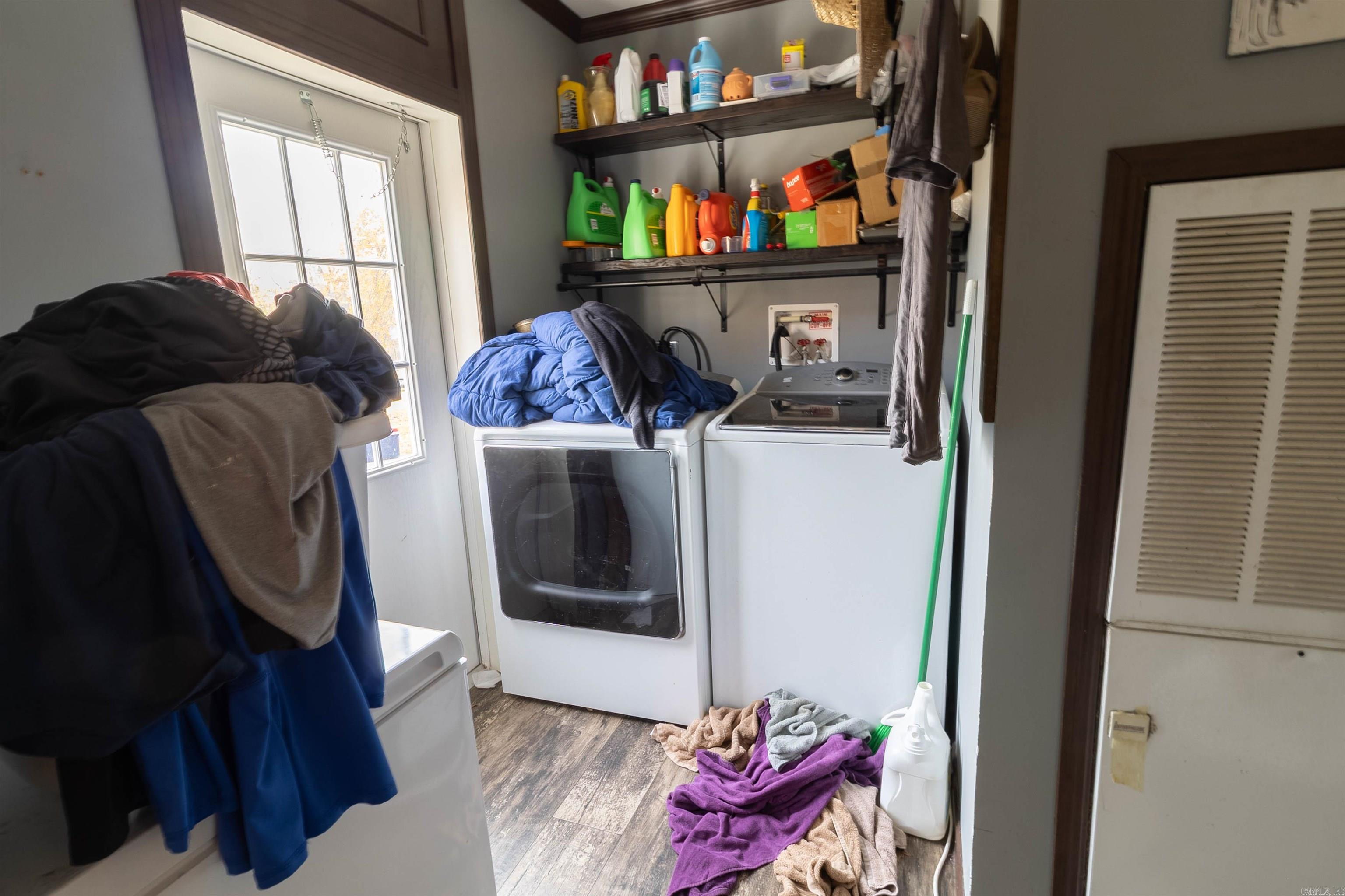 TORRO PARK - Residential