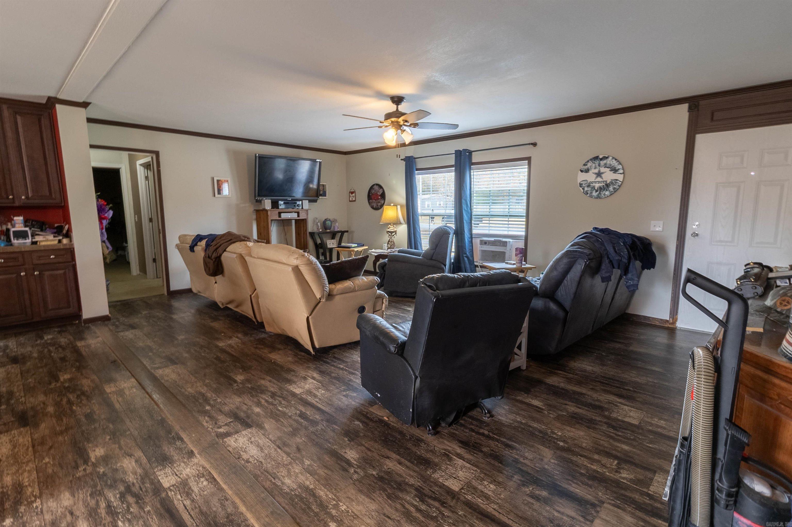 TORRO PARK - Residential