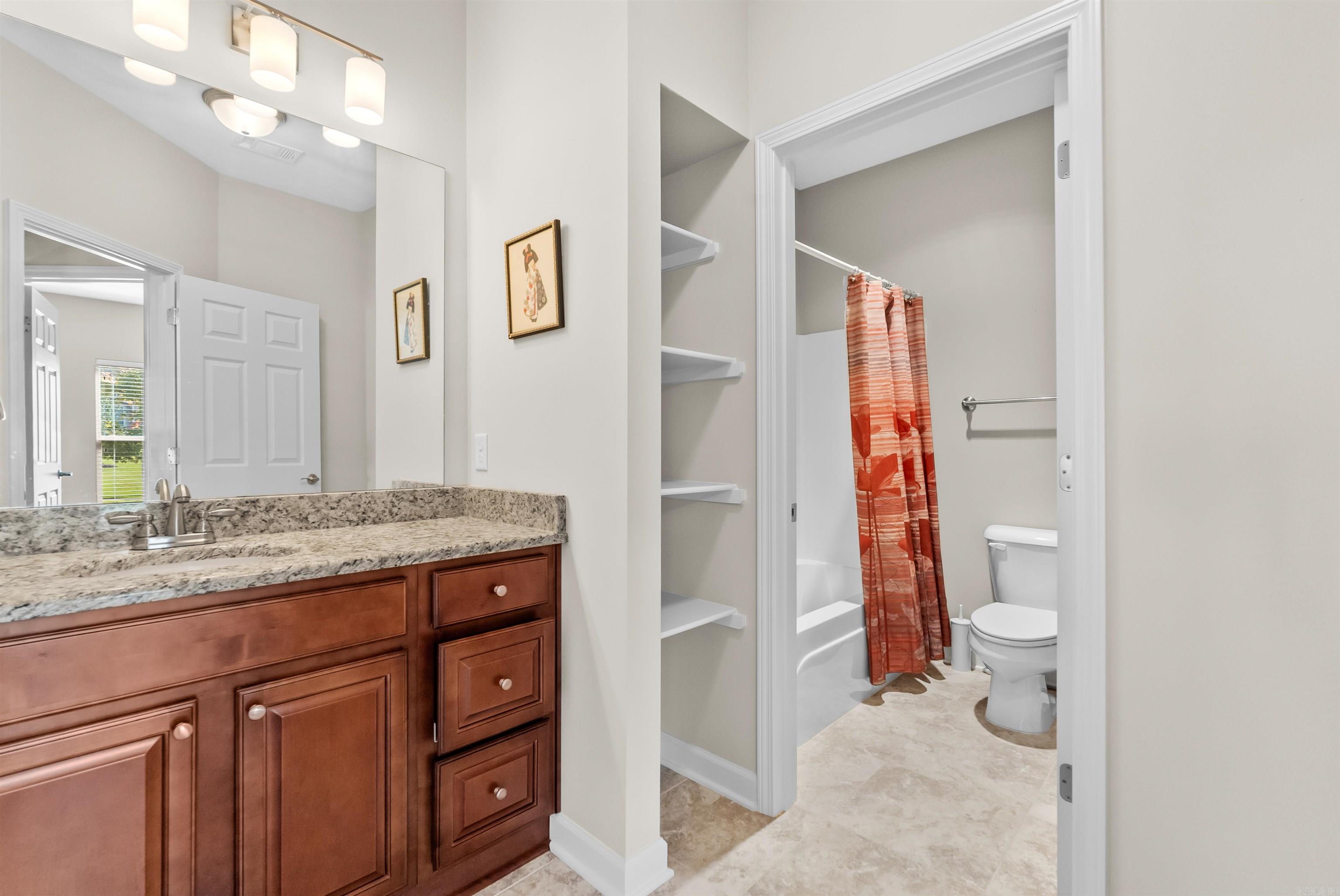 MOUNTAIN TERRACE ESTATES TOWNHOM - Residential