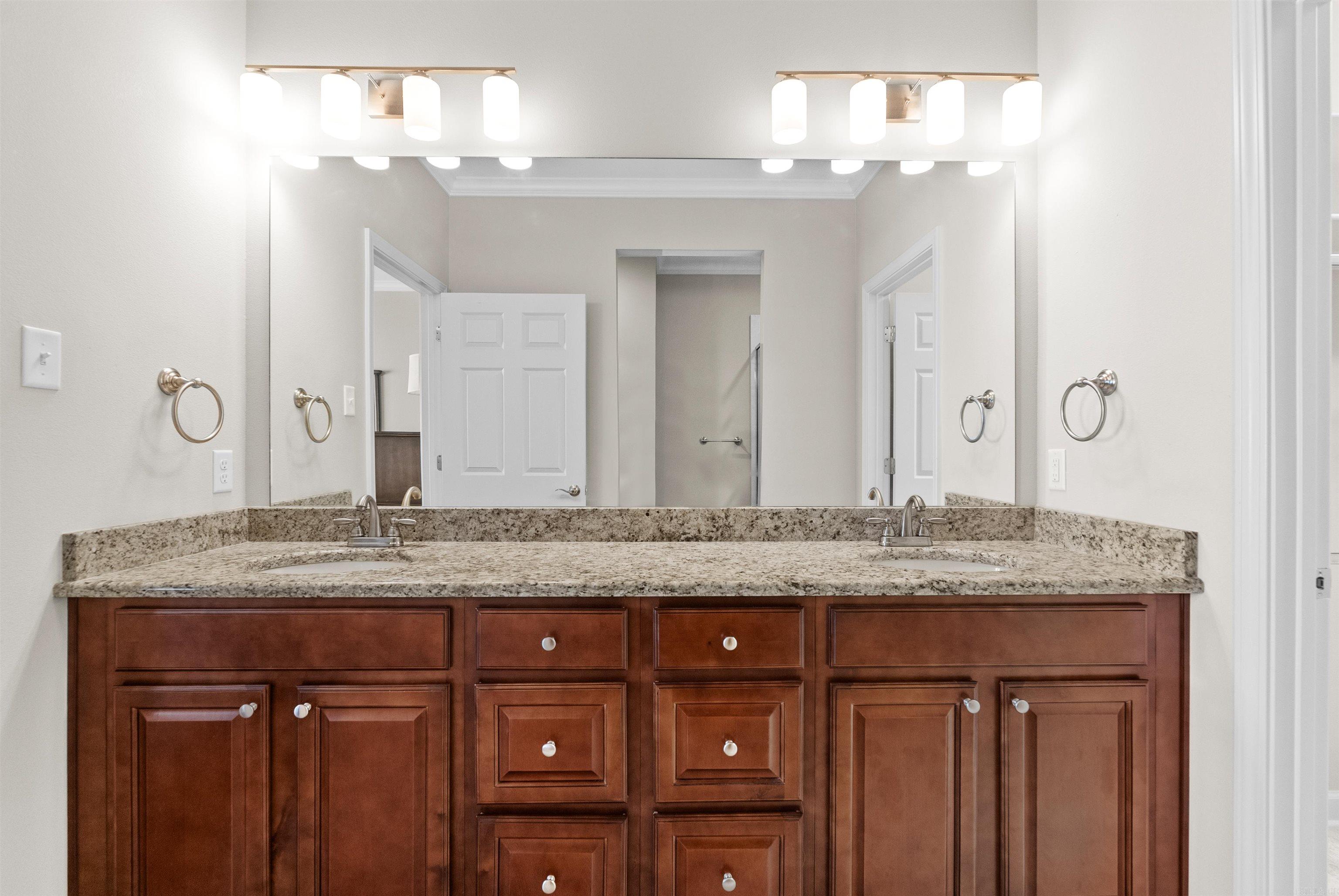 MOUNTAIN TERRACE ESTATES TOWNHOM - Residential
