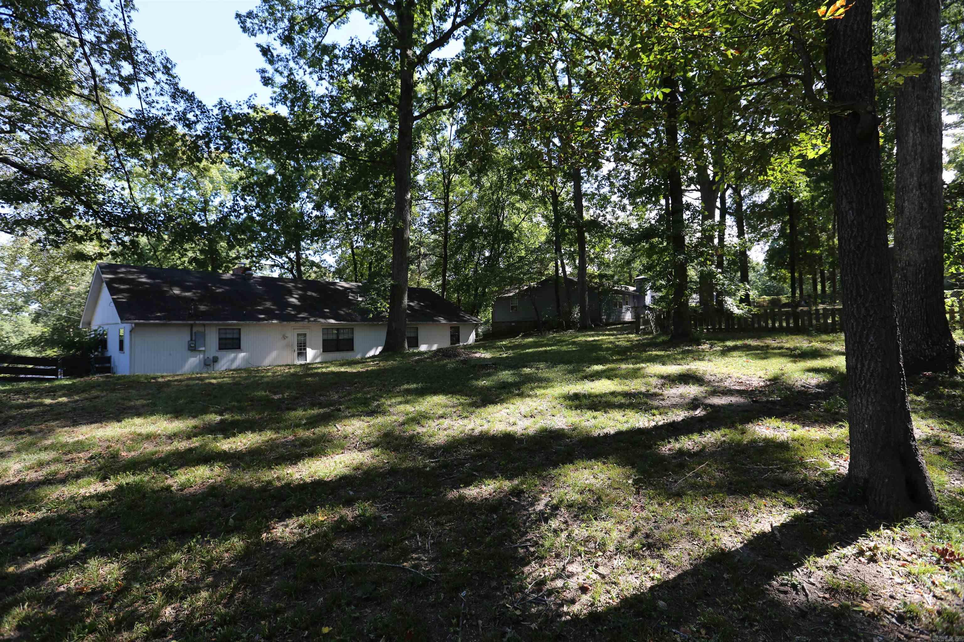 OAK CREEK - Residential