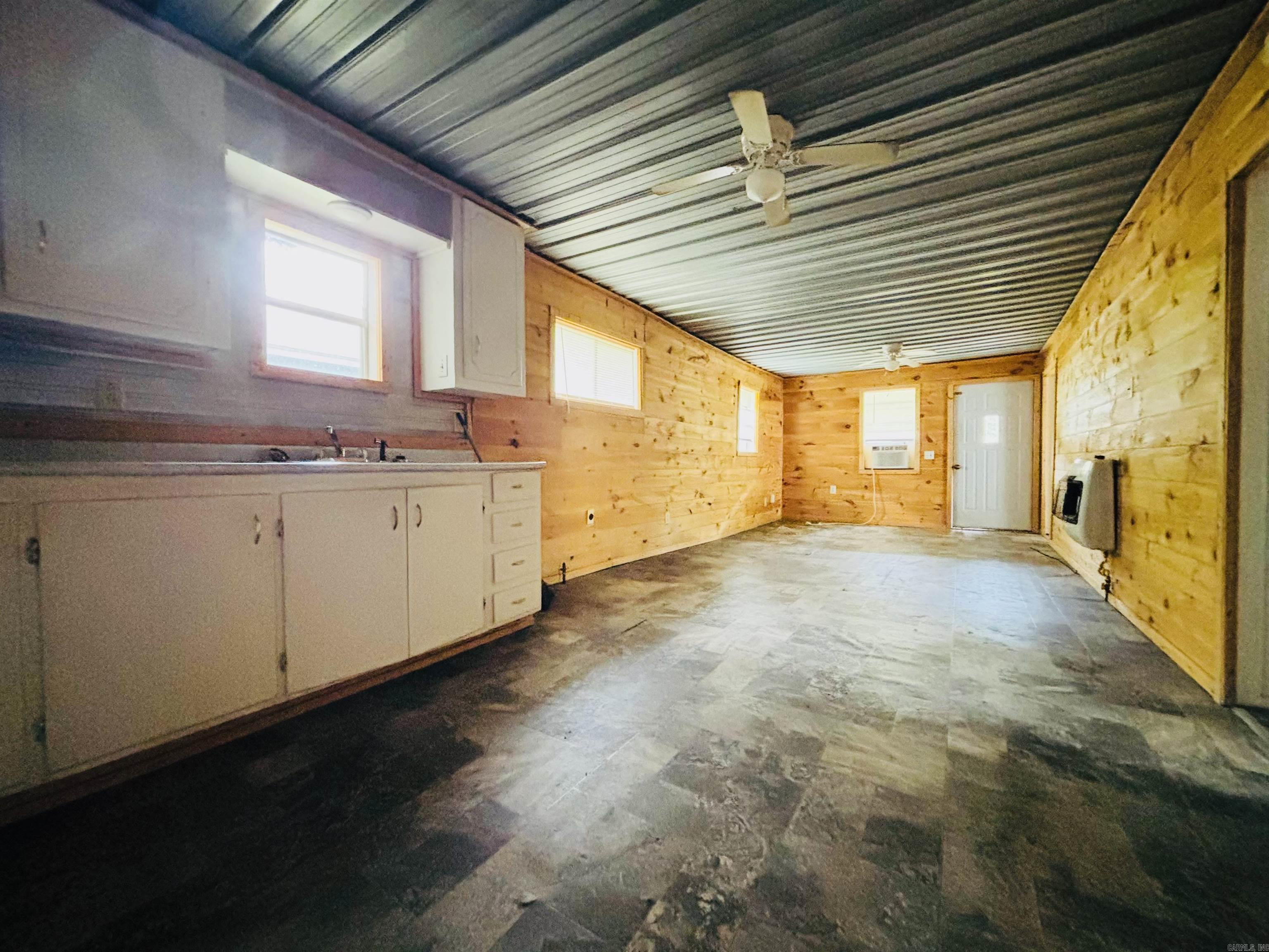 Searcy Outlots - Residential