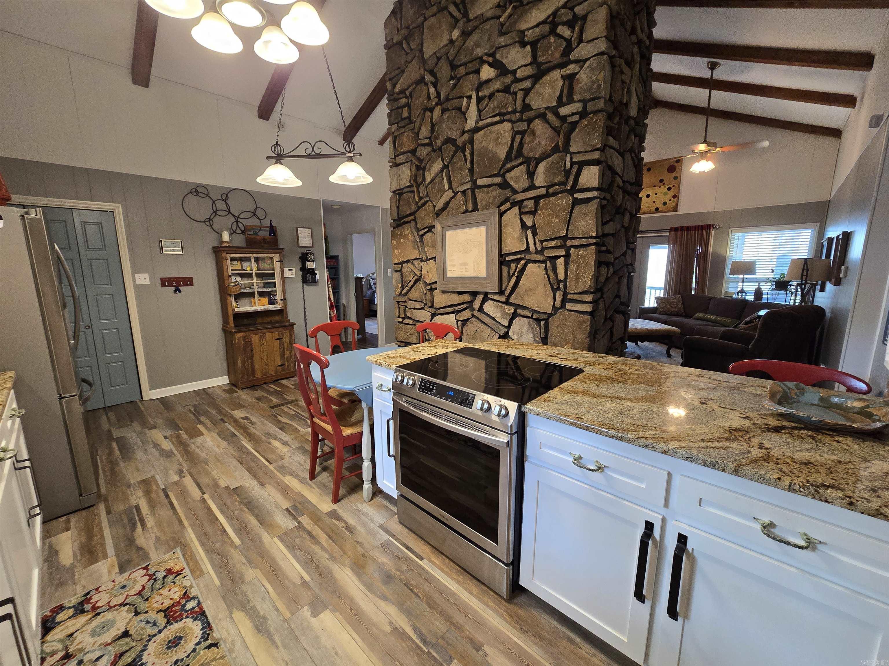 Morgan Manor - Residential