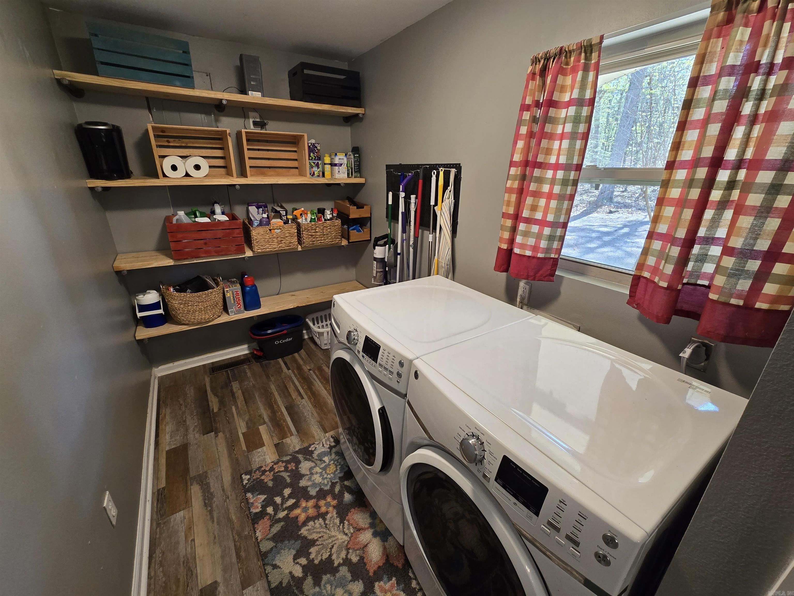 Morgan Manor - Residential