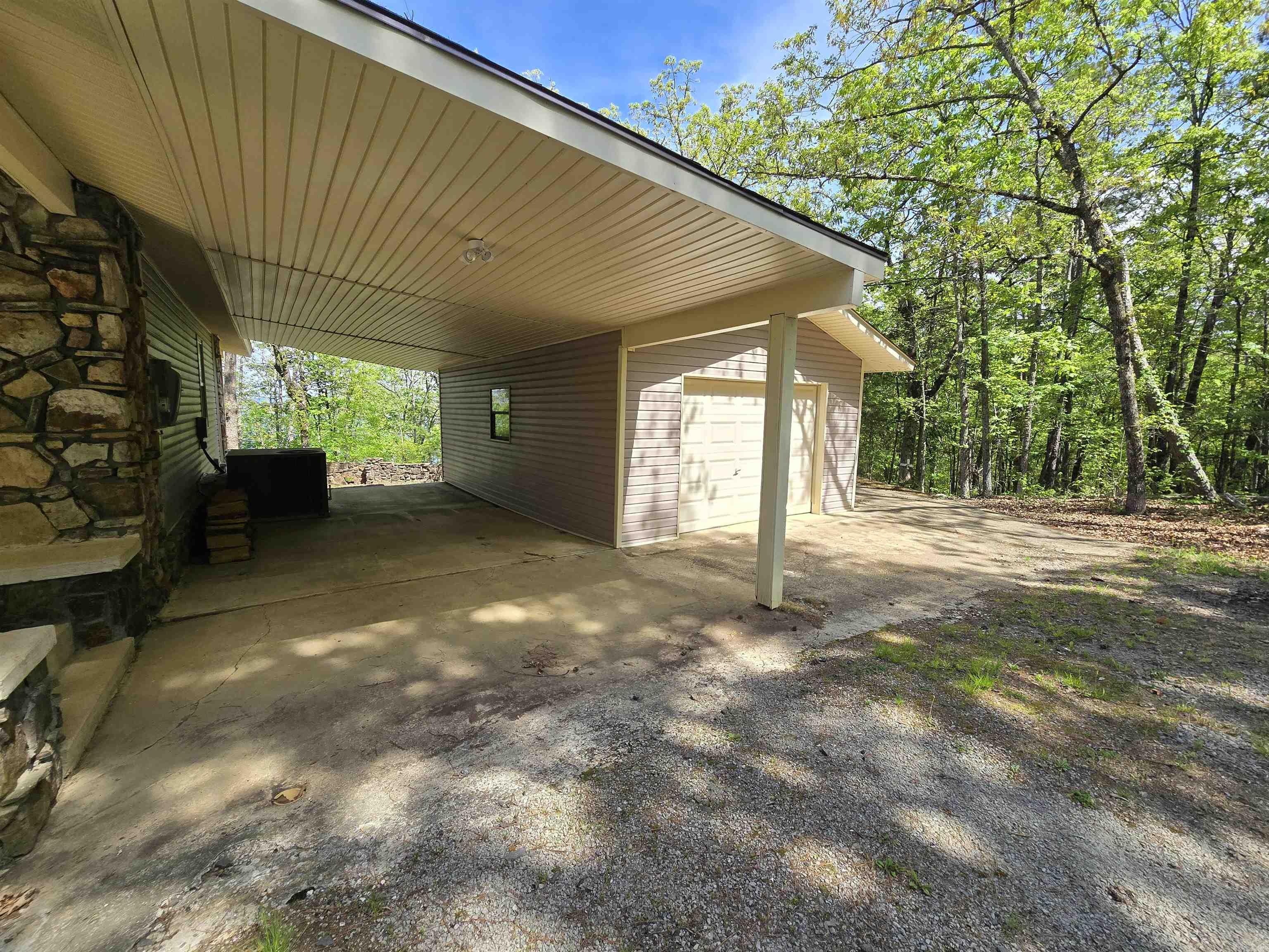 Morgan Manor - Residential