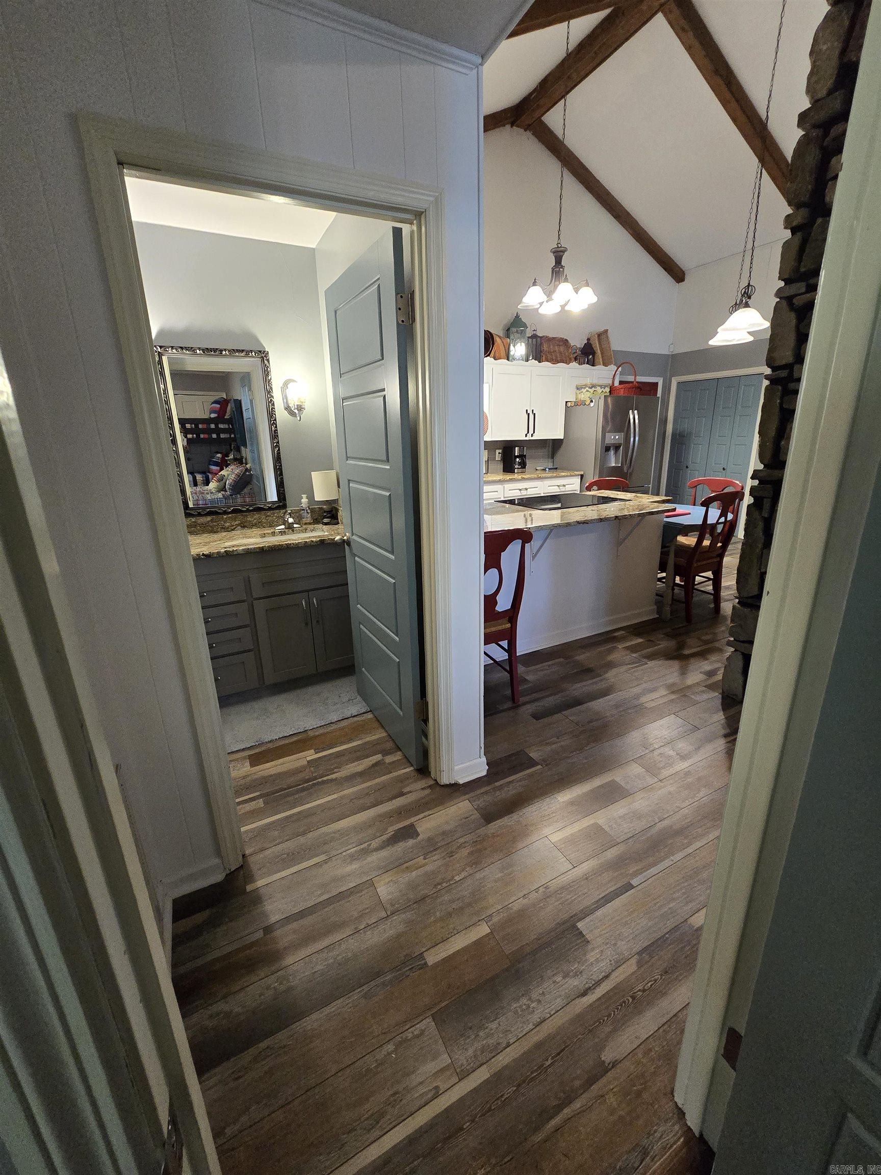 Morgan Manor - Residential