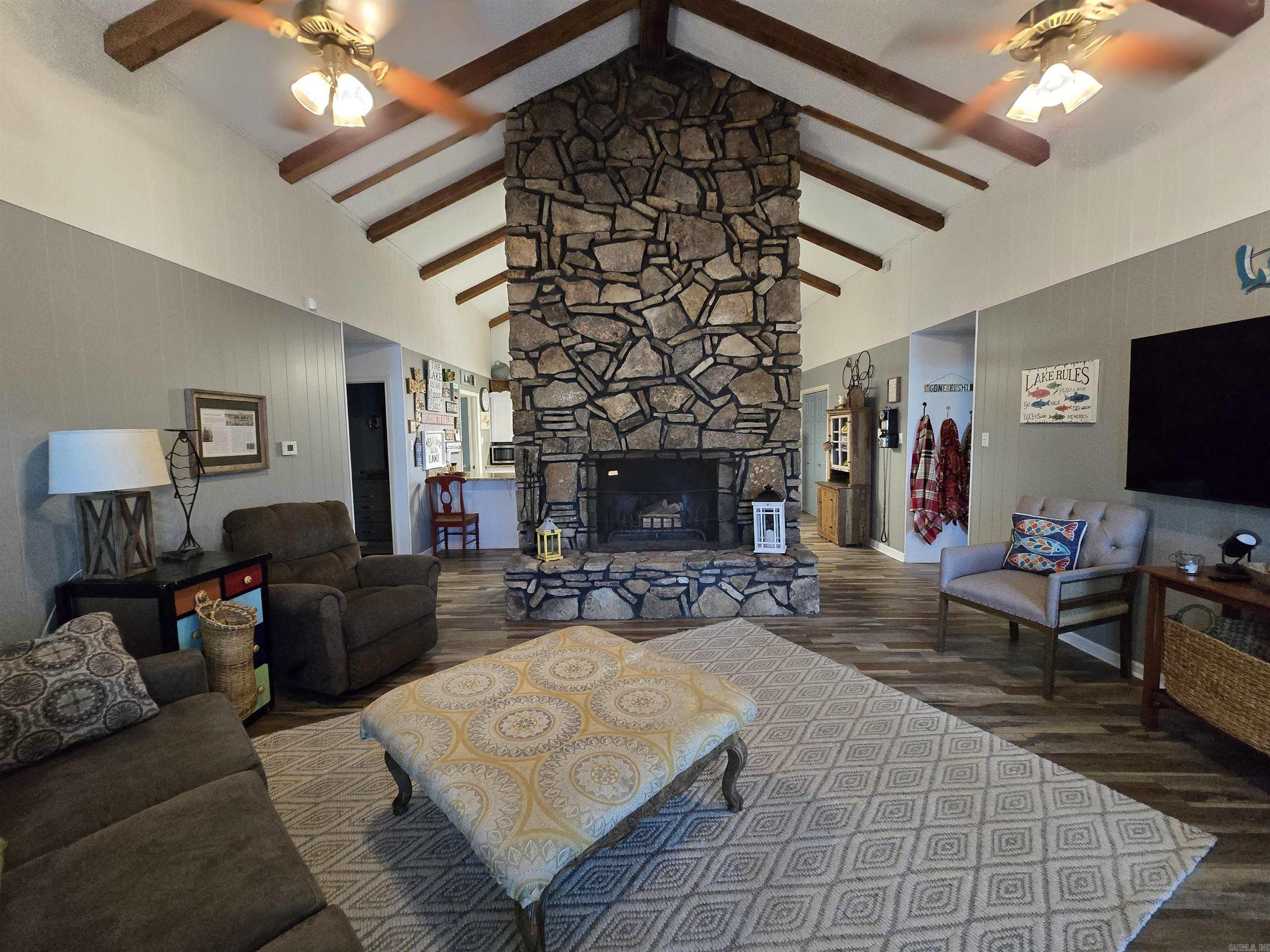 Morgan Manor - Residential