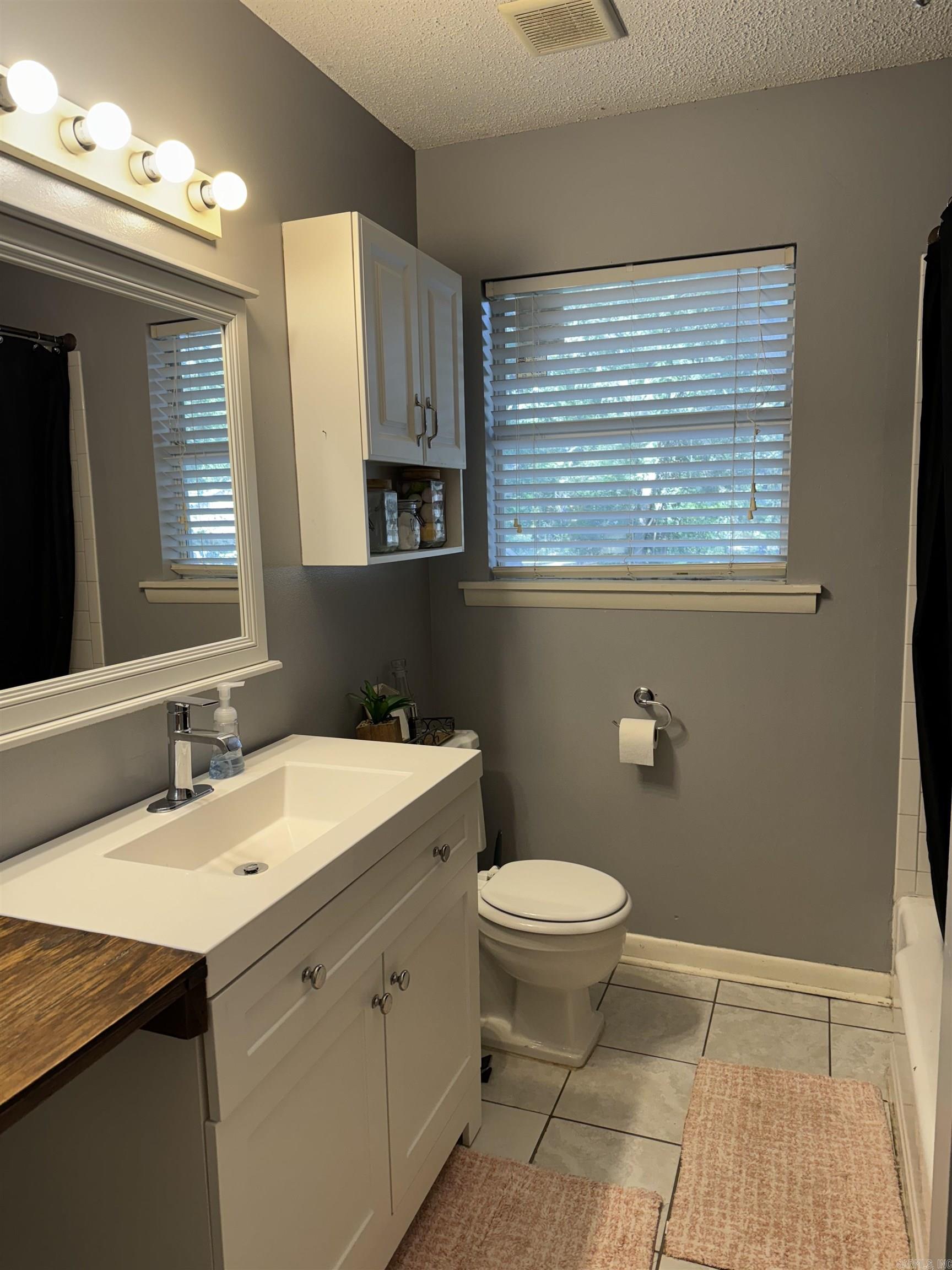 MEADOW VIEW - Residential