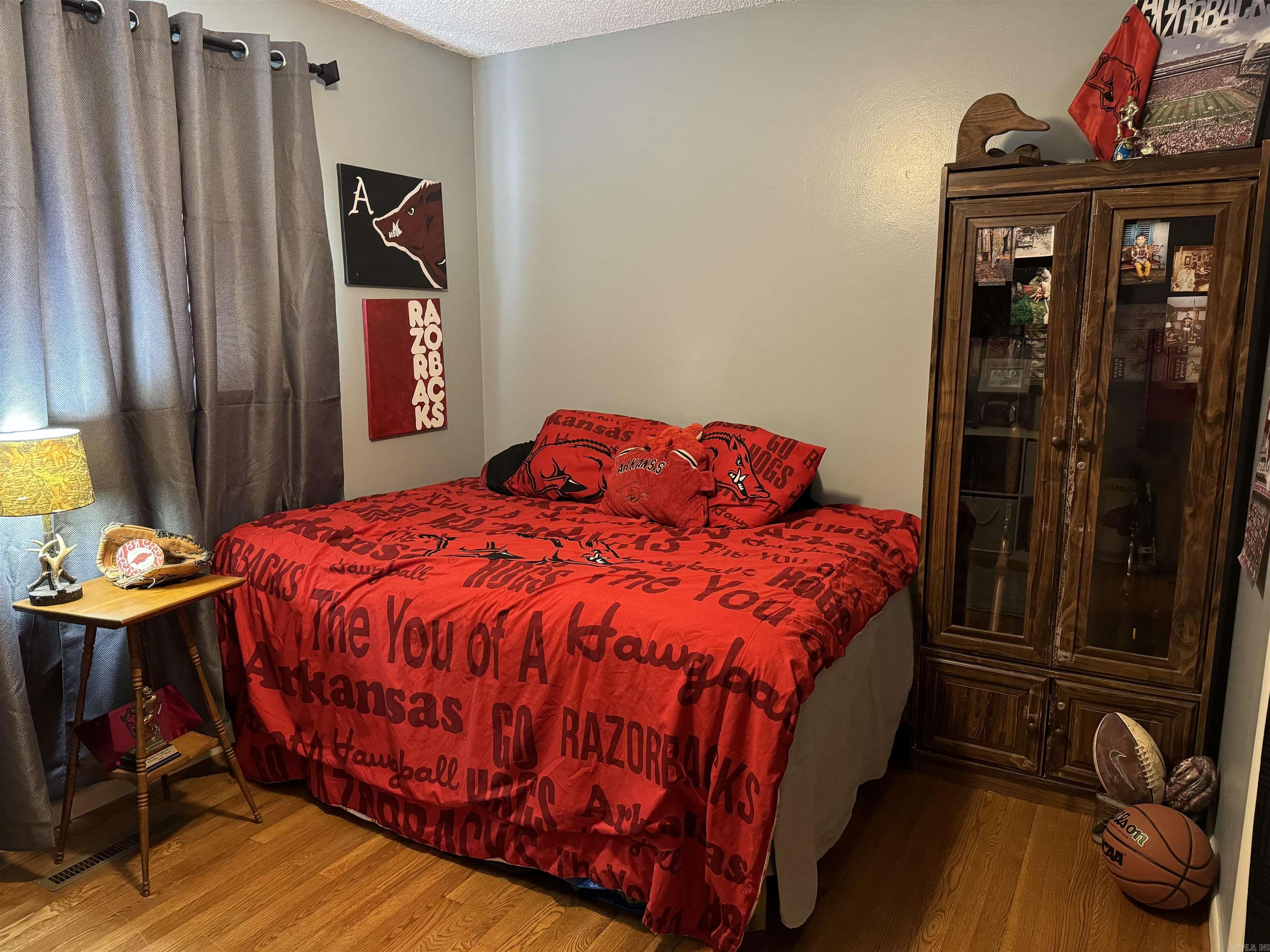 MEADOW VIEW - Residential