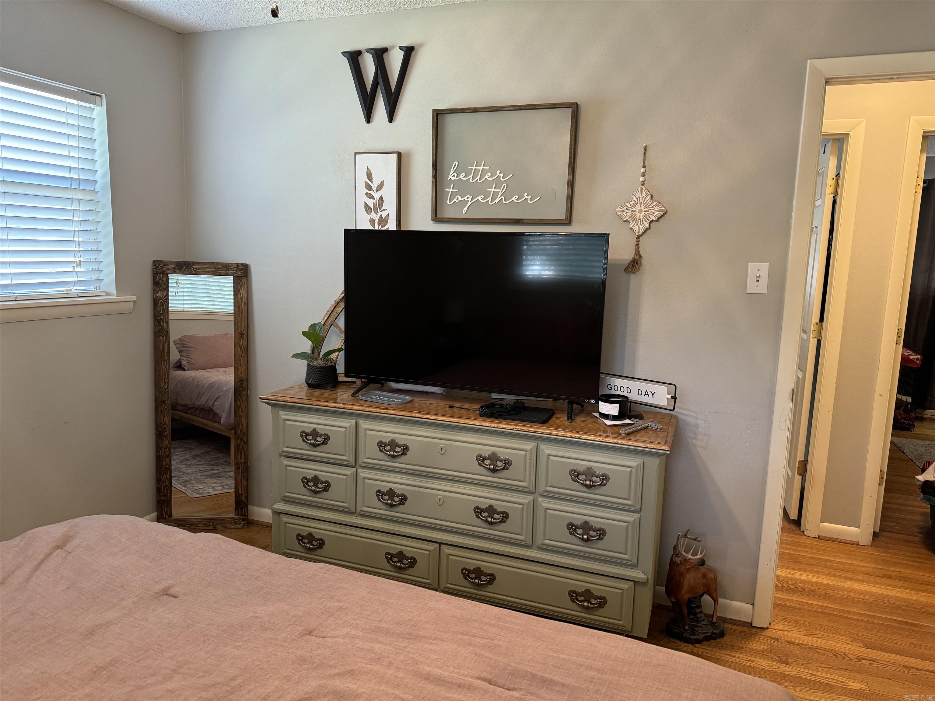 MEADOW VIEW - Residential