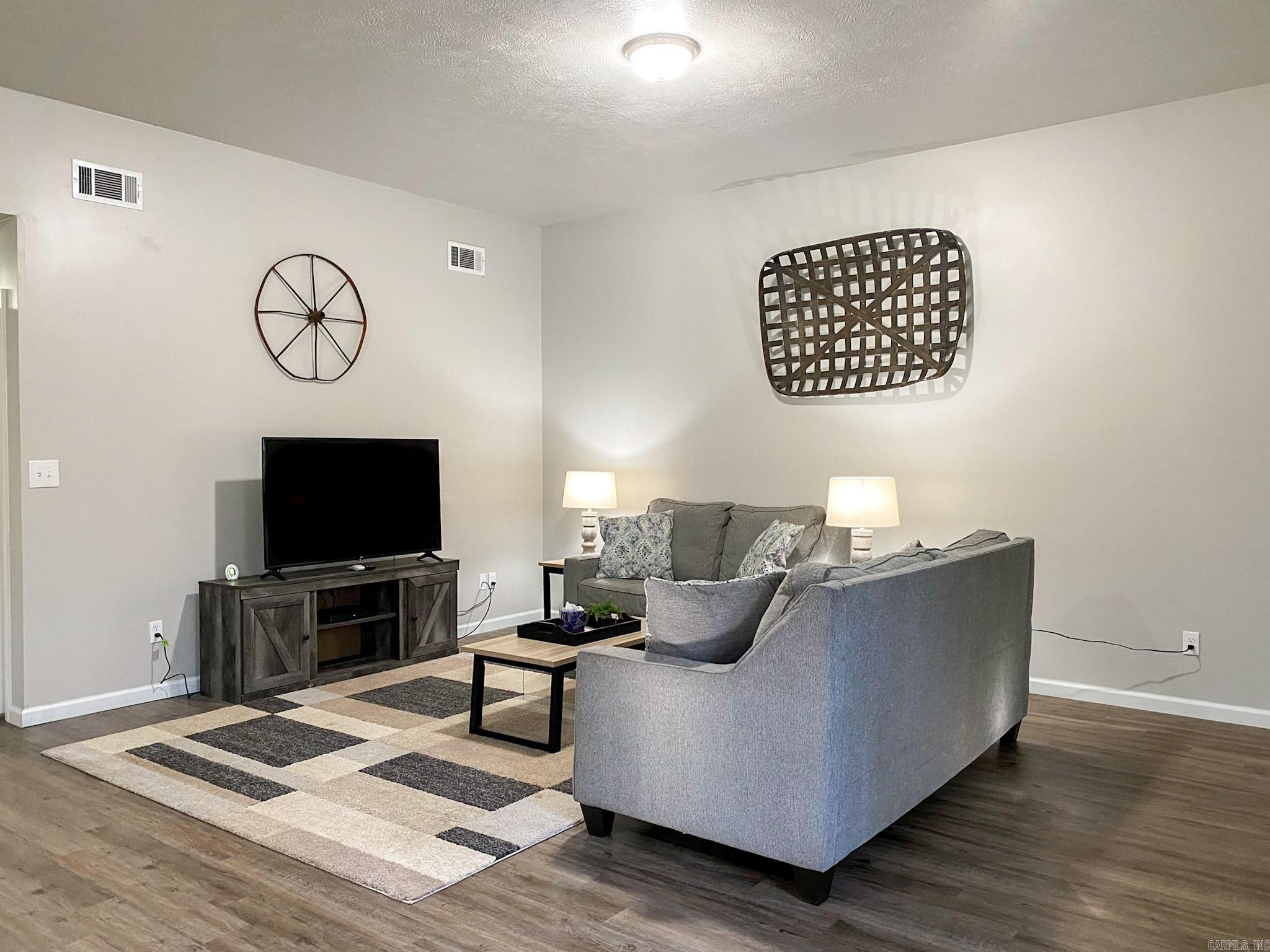 White Estates - Residential