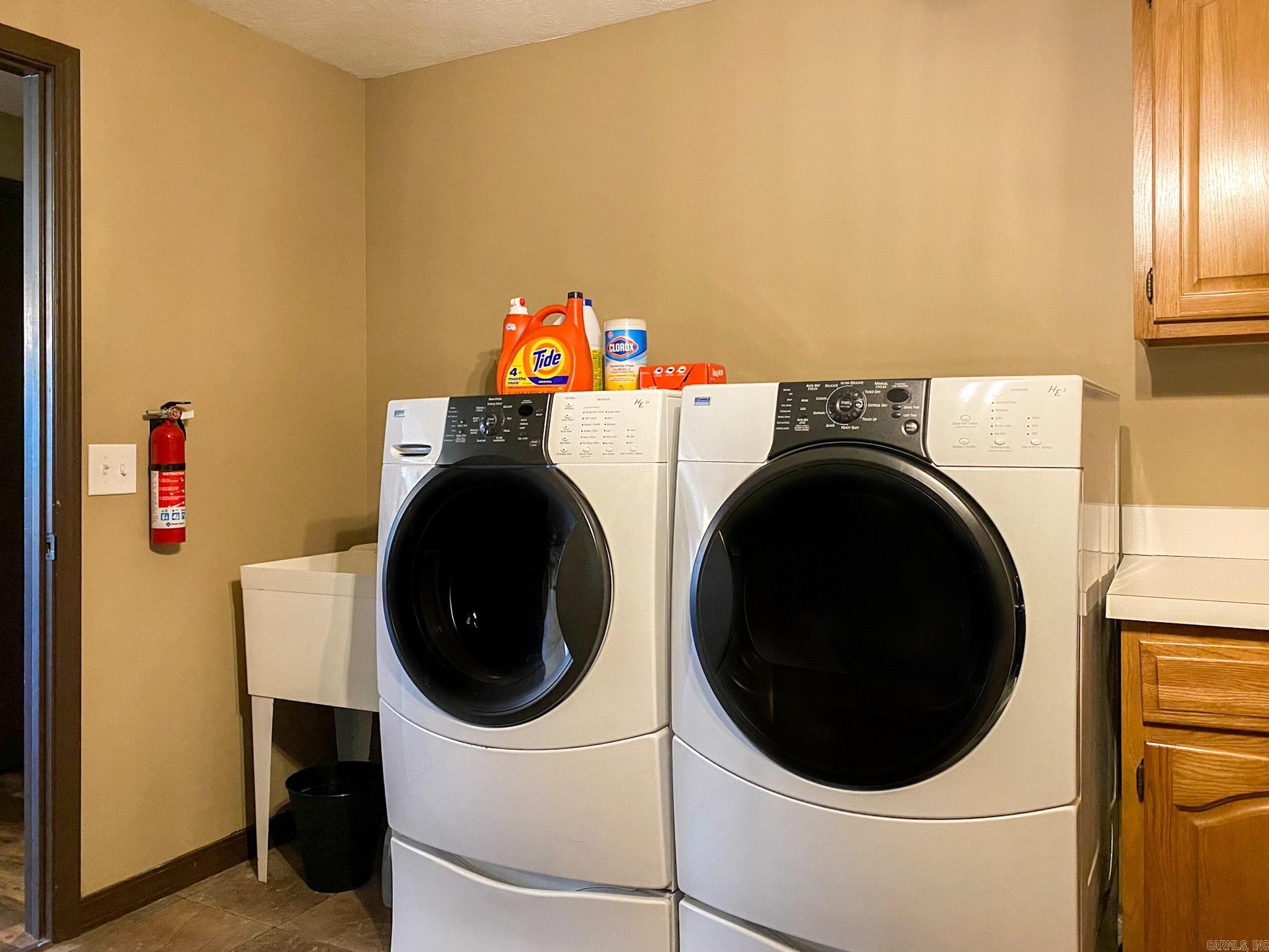 White Estates - Residential