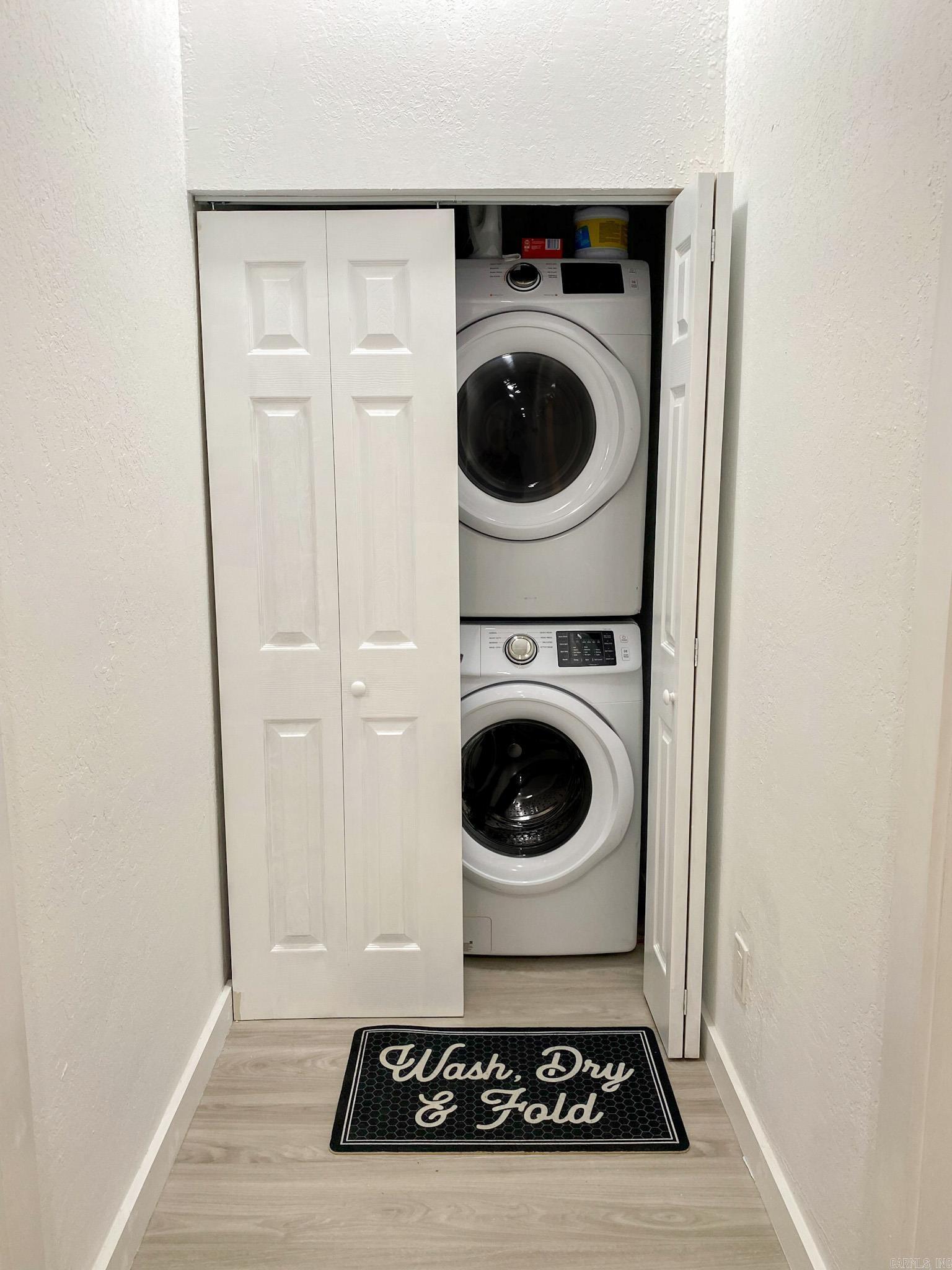 White Estates - Residential