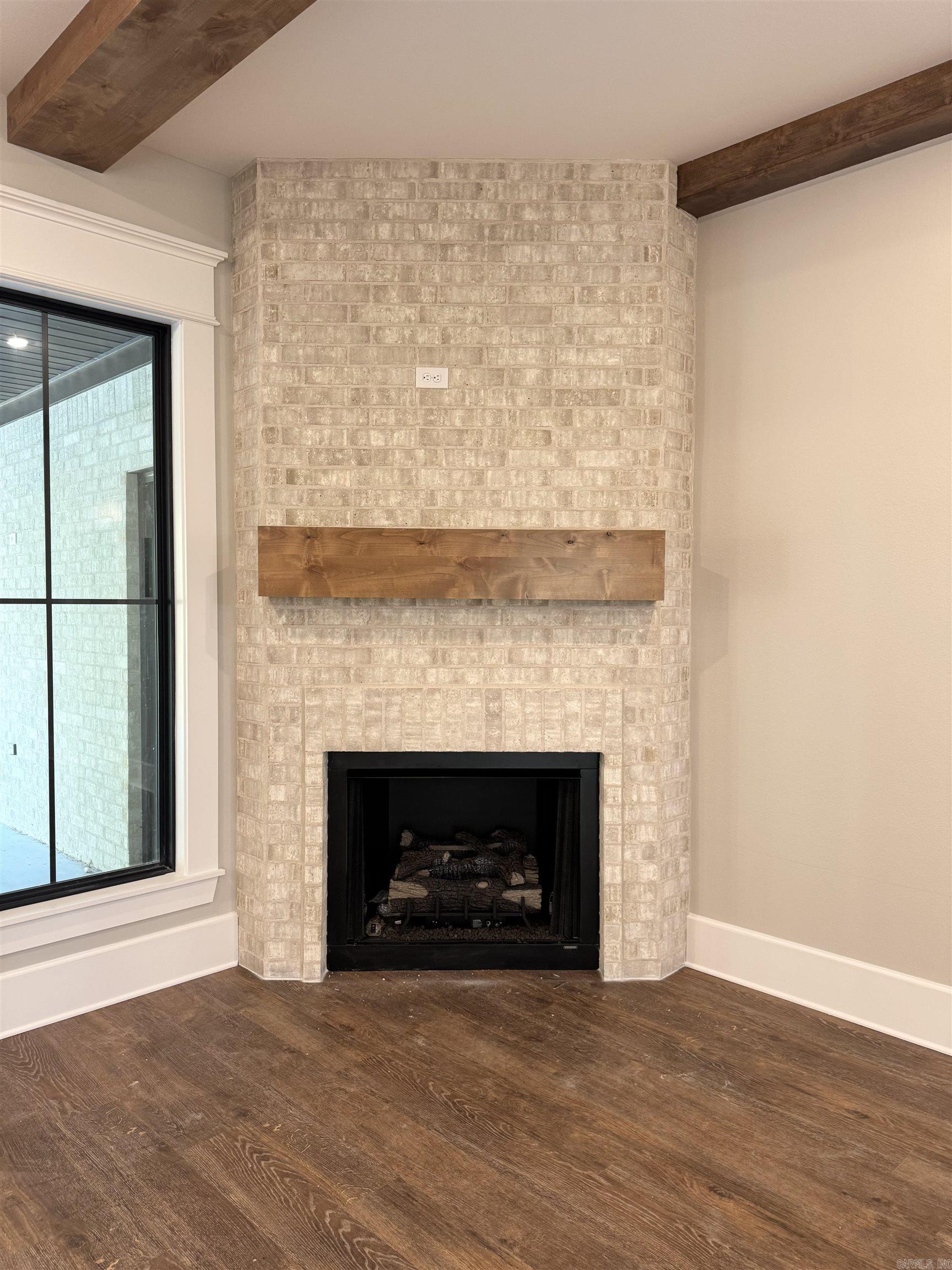 SADDLEBROOK EST - Residential