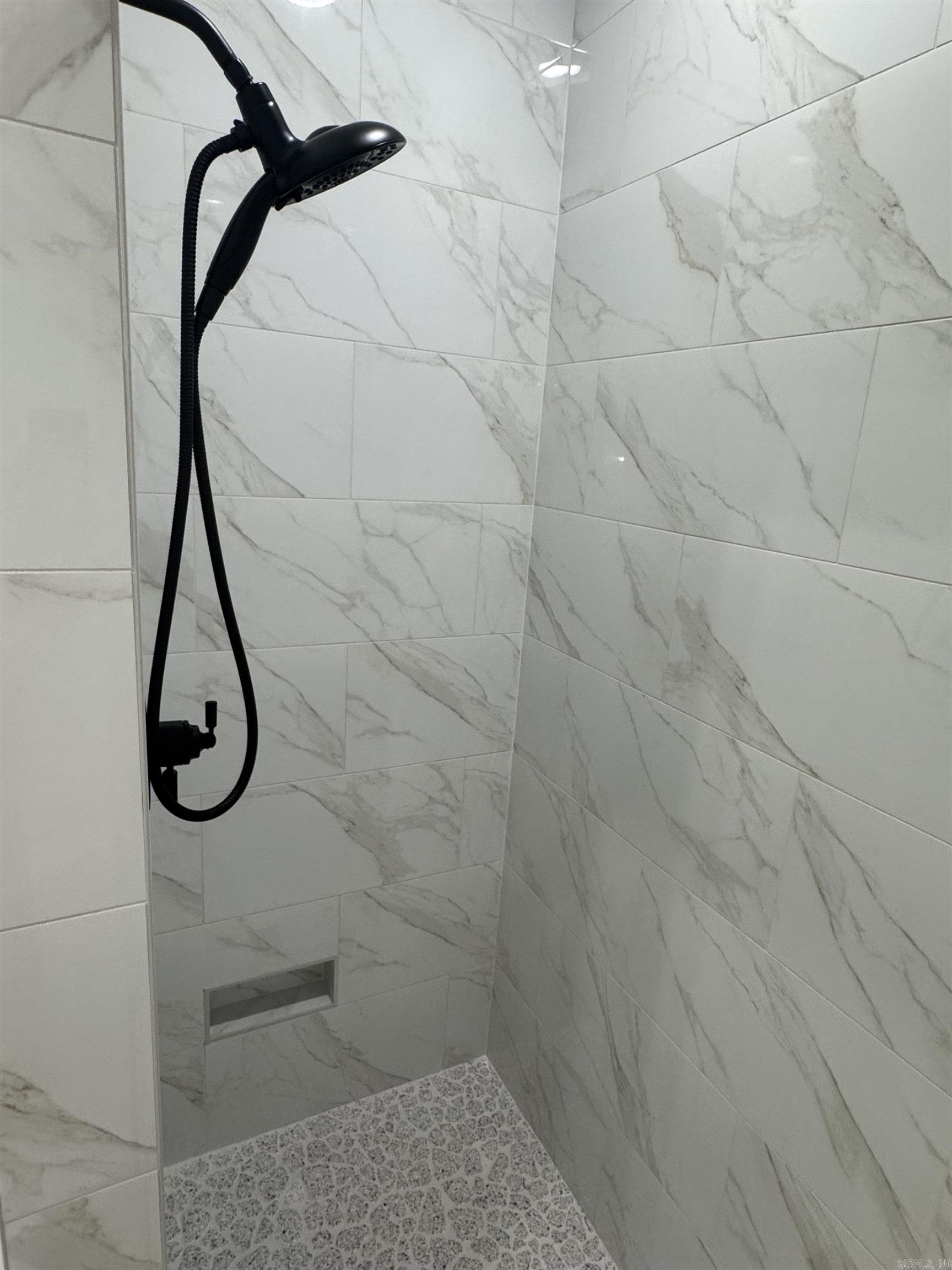 SADDLEBROOK EST - Residential