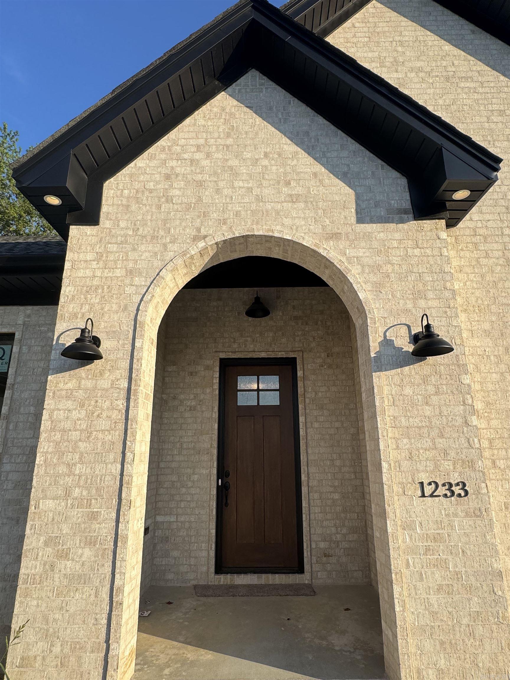 SADDLEBROOK EST - Residential