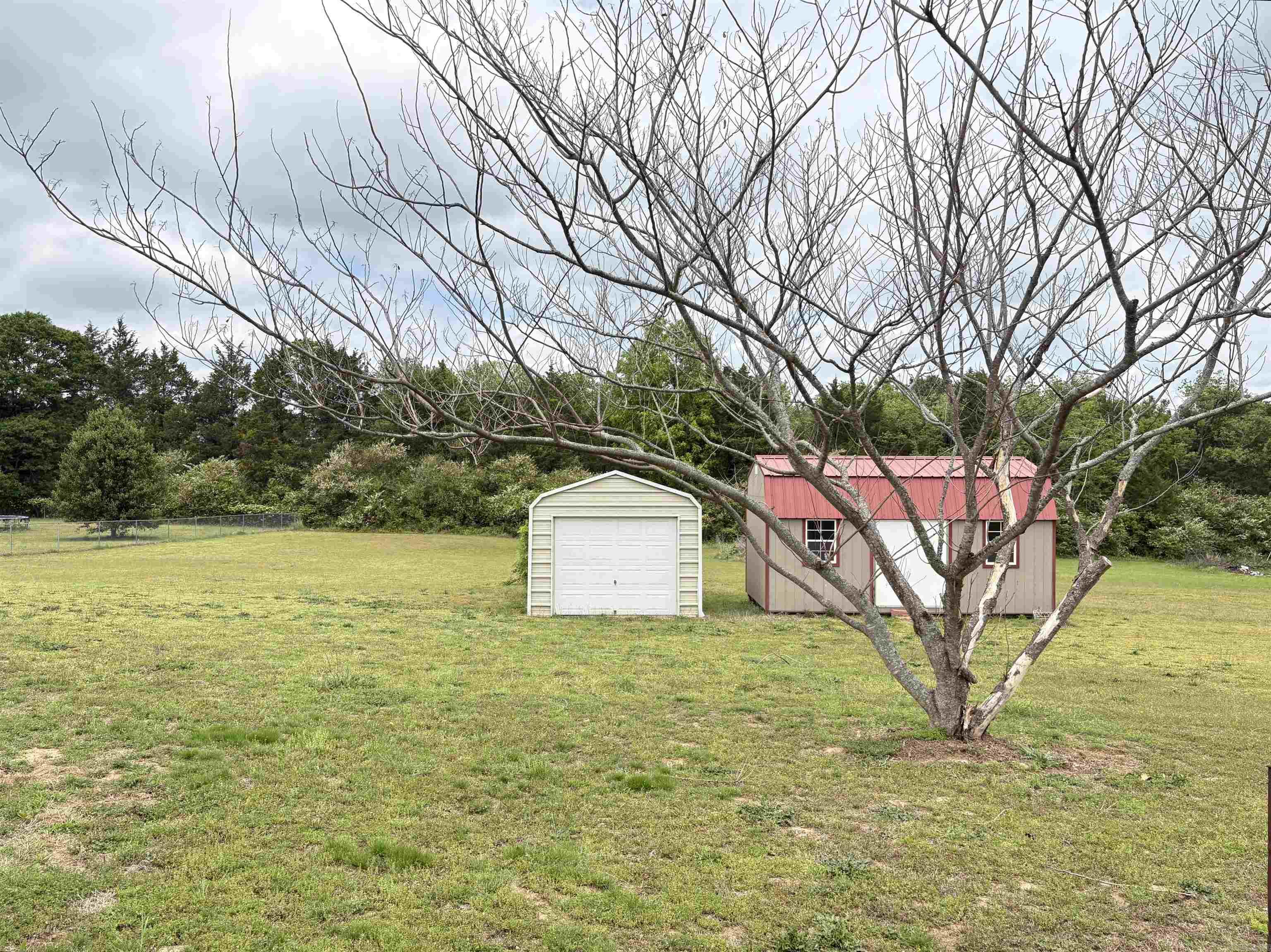 KESSINGER PLACE - Residential