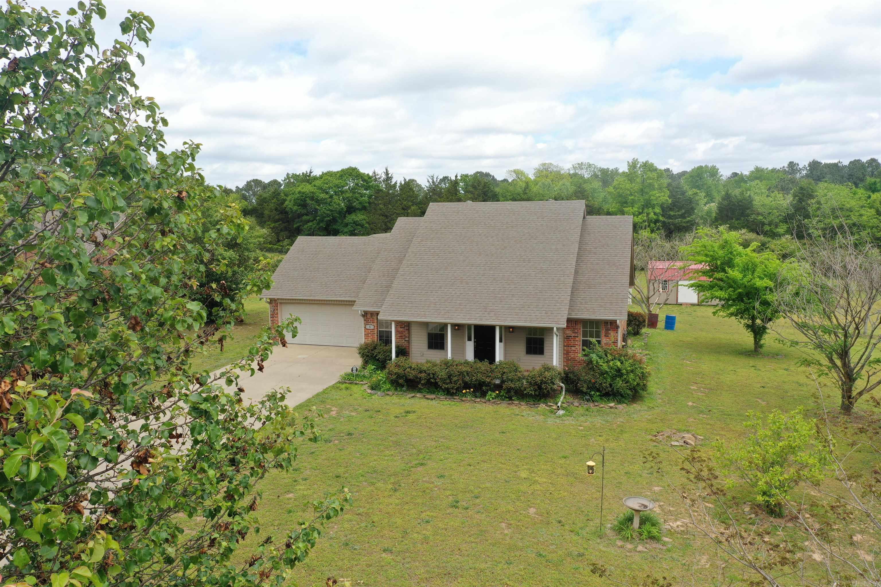 KESSINGER PLACE - Residential
