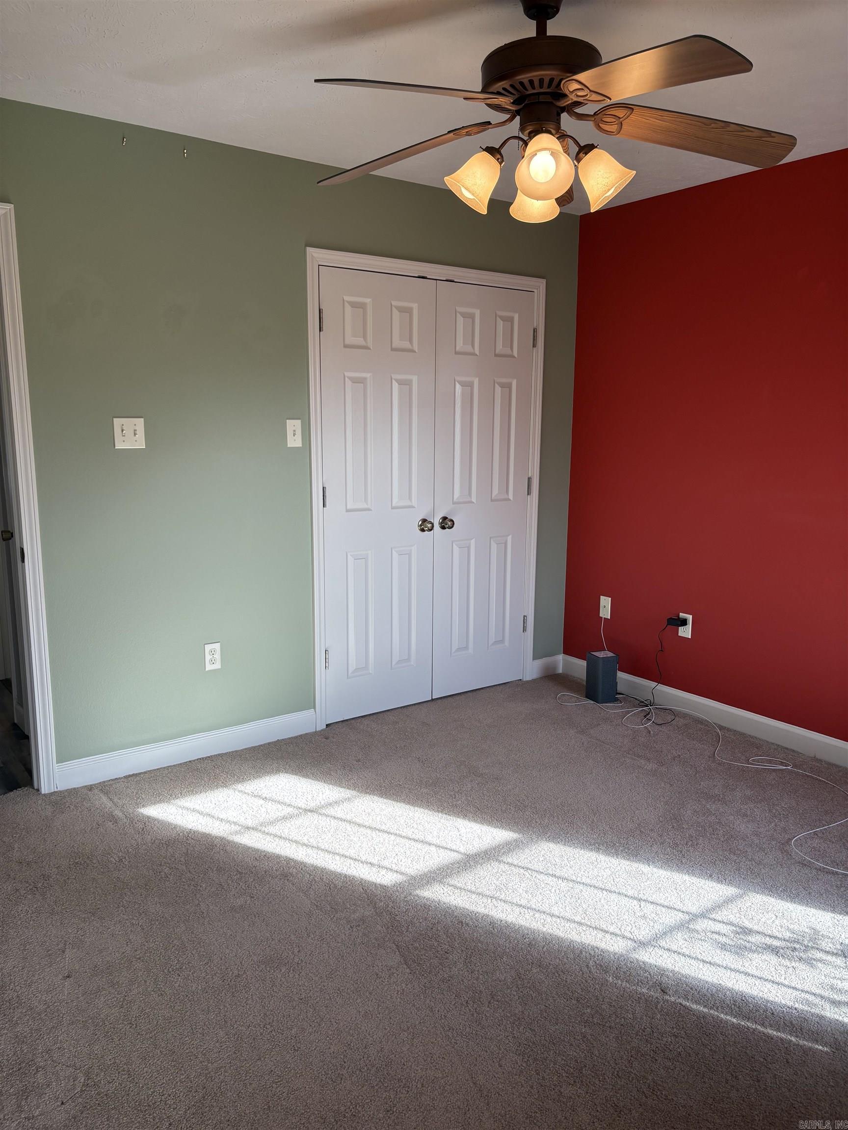 KESSINGER PLACE - Residential