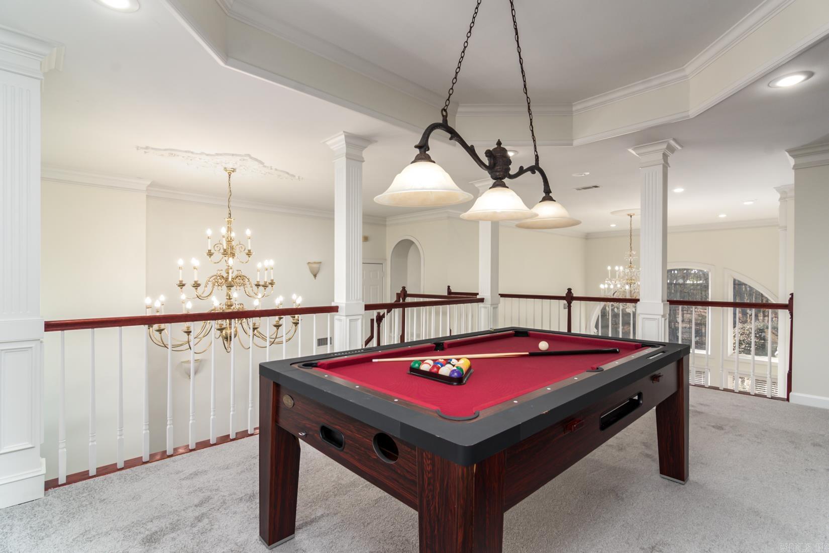 CHENAL VALLEY MARGEUAX - Residential