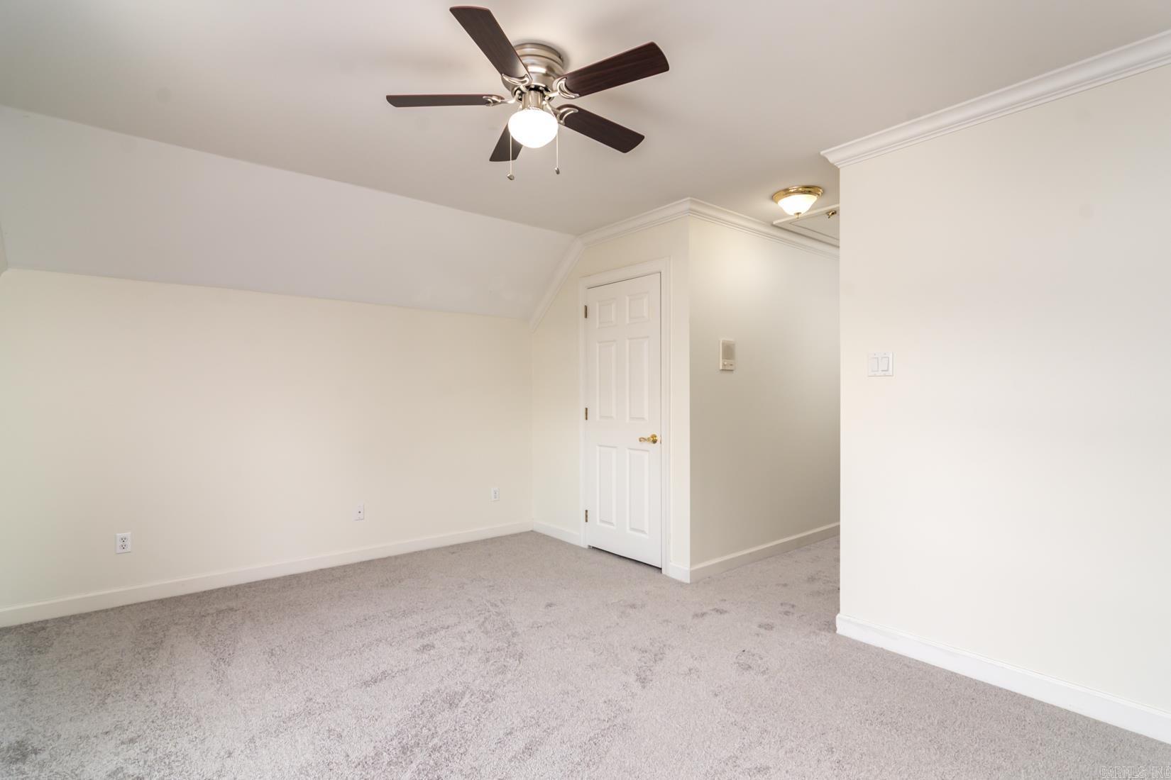 CHENAL VALLEY MARGEUAX - Residential