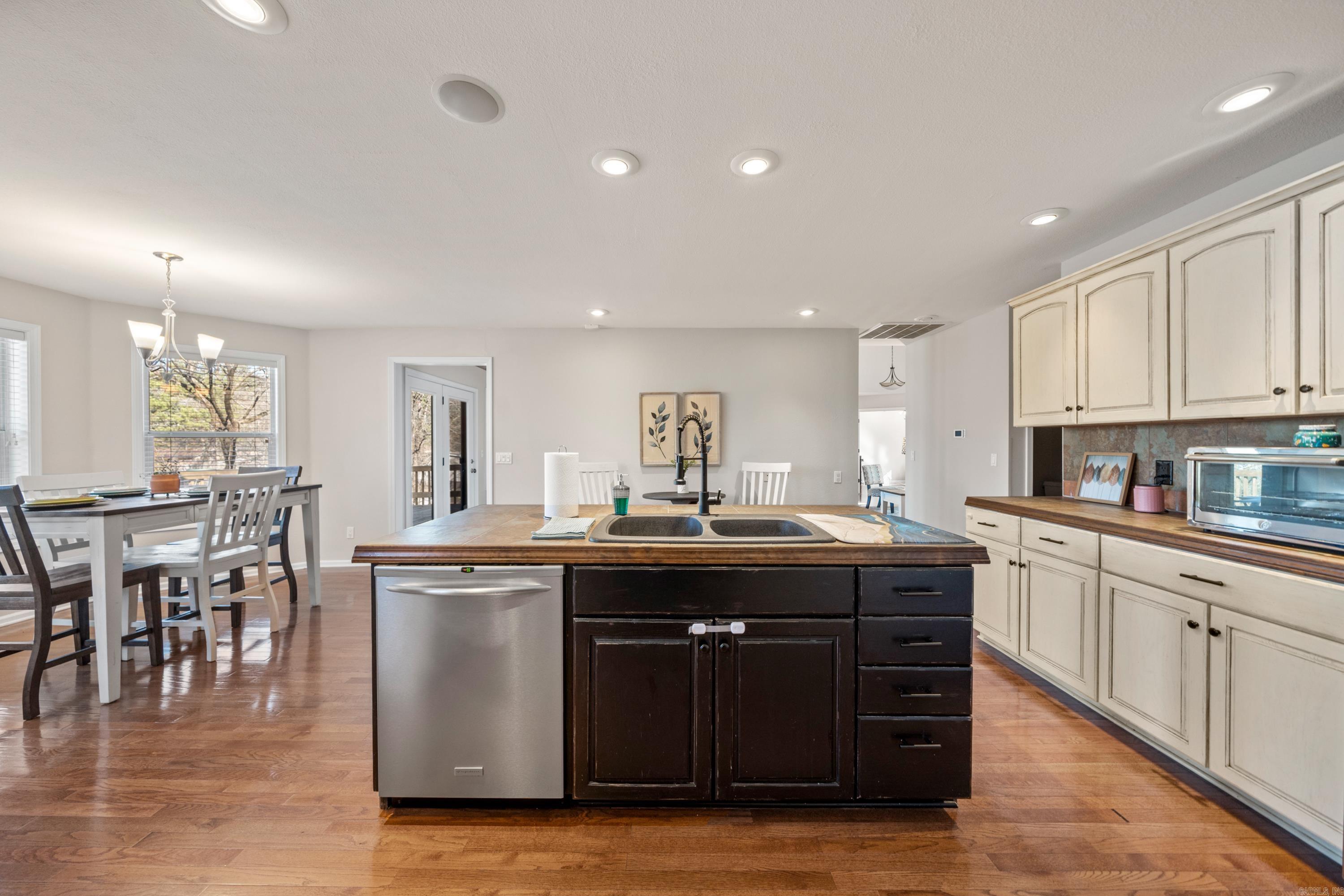 Mazanders - Residential