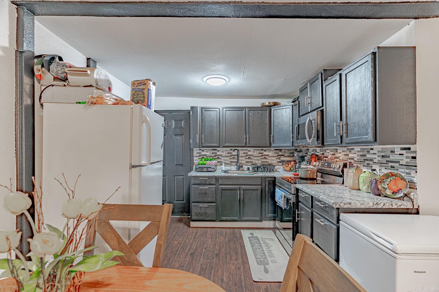 MATTHEWS ADDITION - Residential