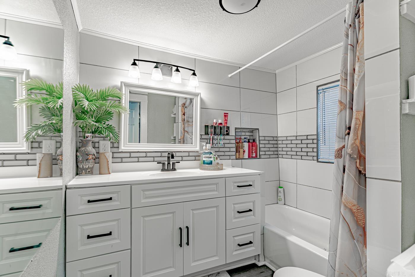 MATTHEWS ADDITION - Residential