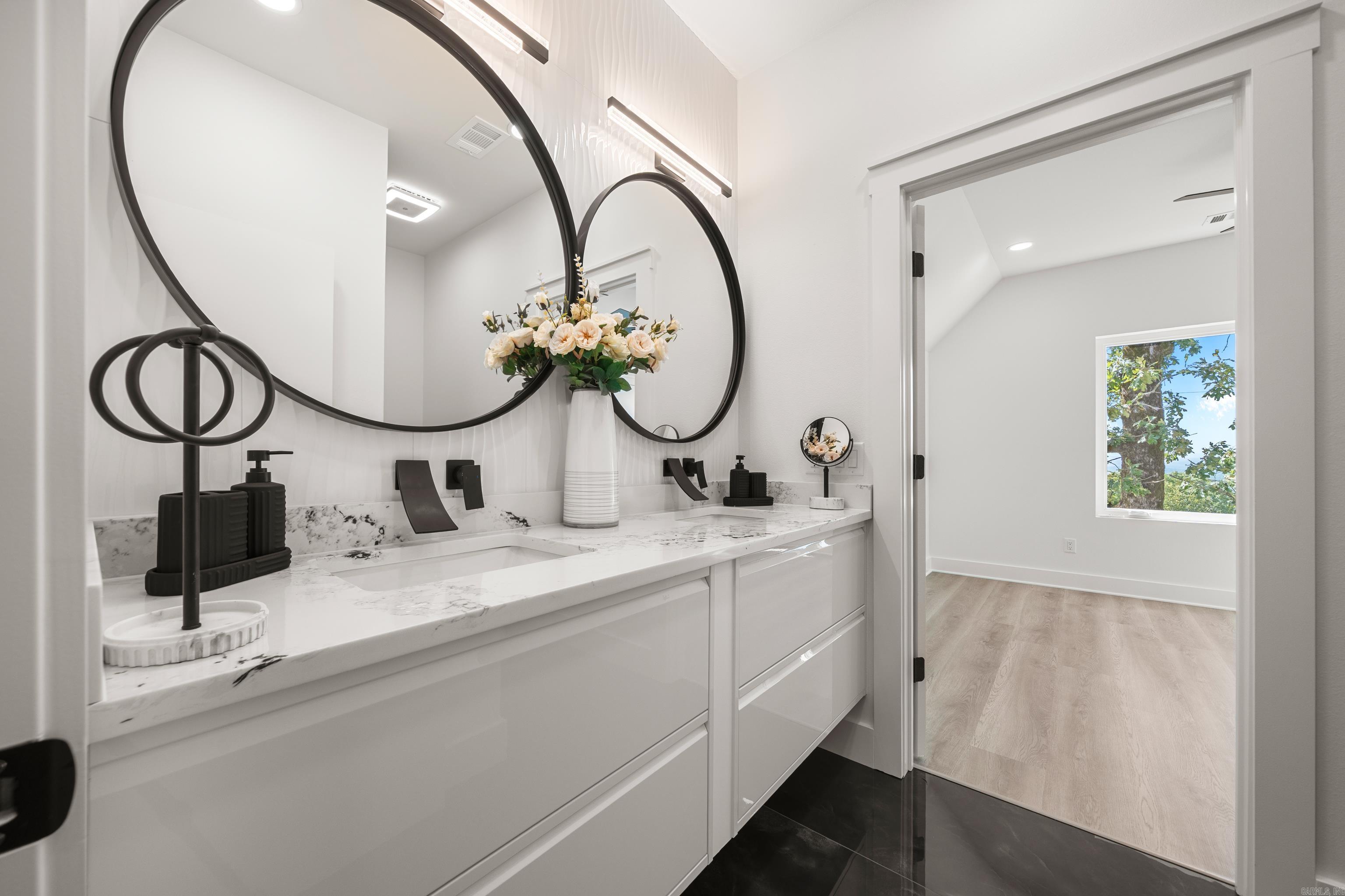 North Lake Estates - Residential