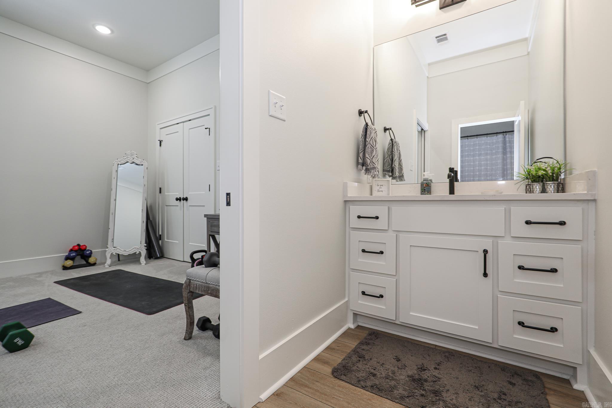 THE WOODLANDS - Residential