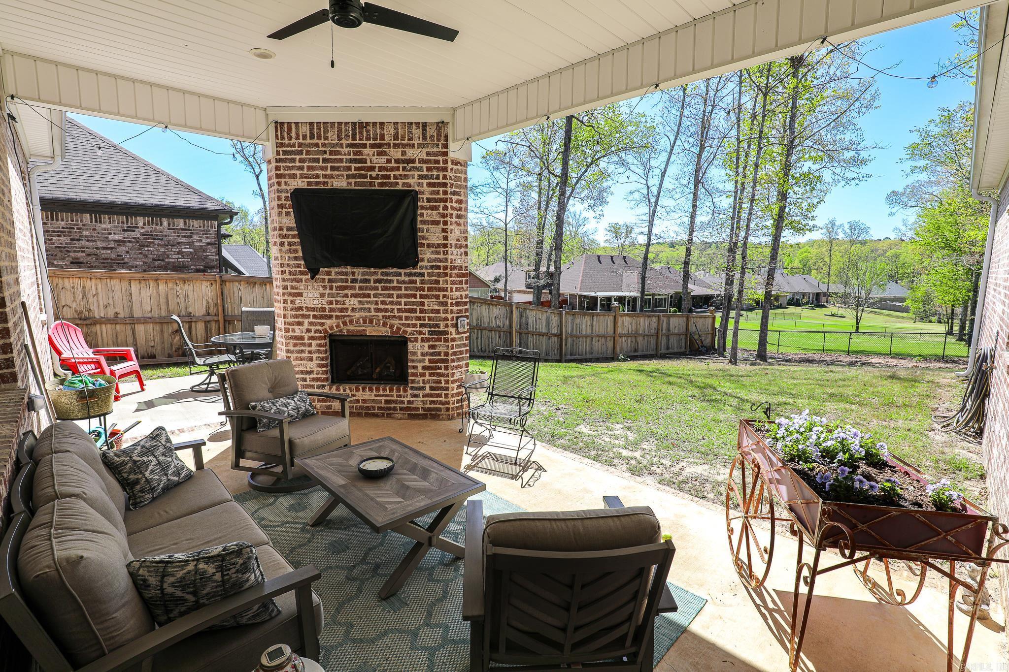 THE WOODLANDS - Residential