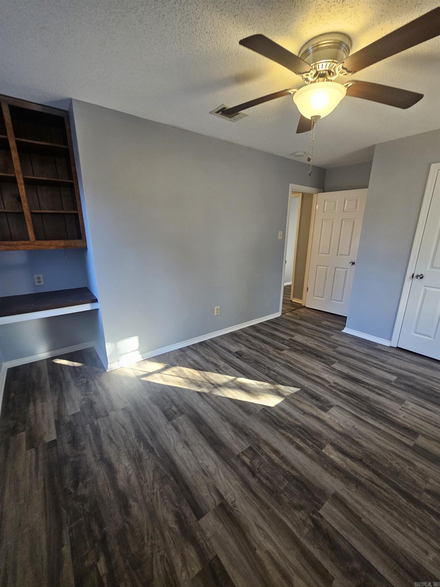 Springhill Manor - Residential Lease