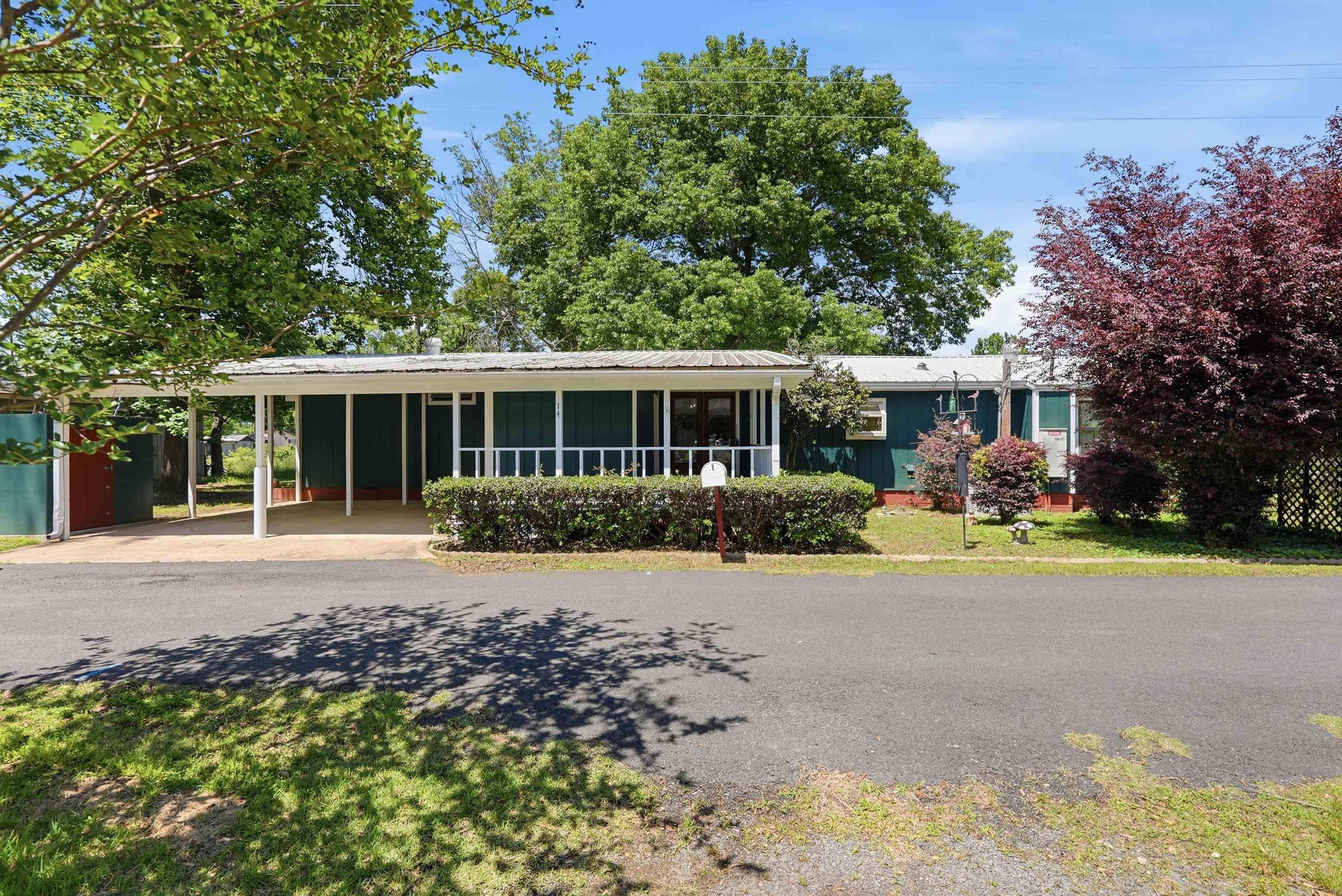 ADAMS BOAT LANDING - Residential