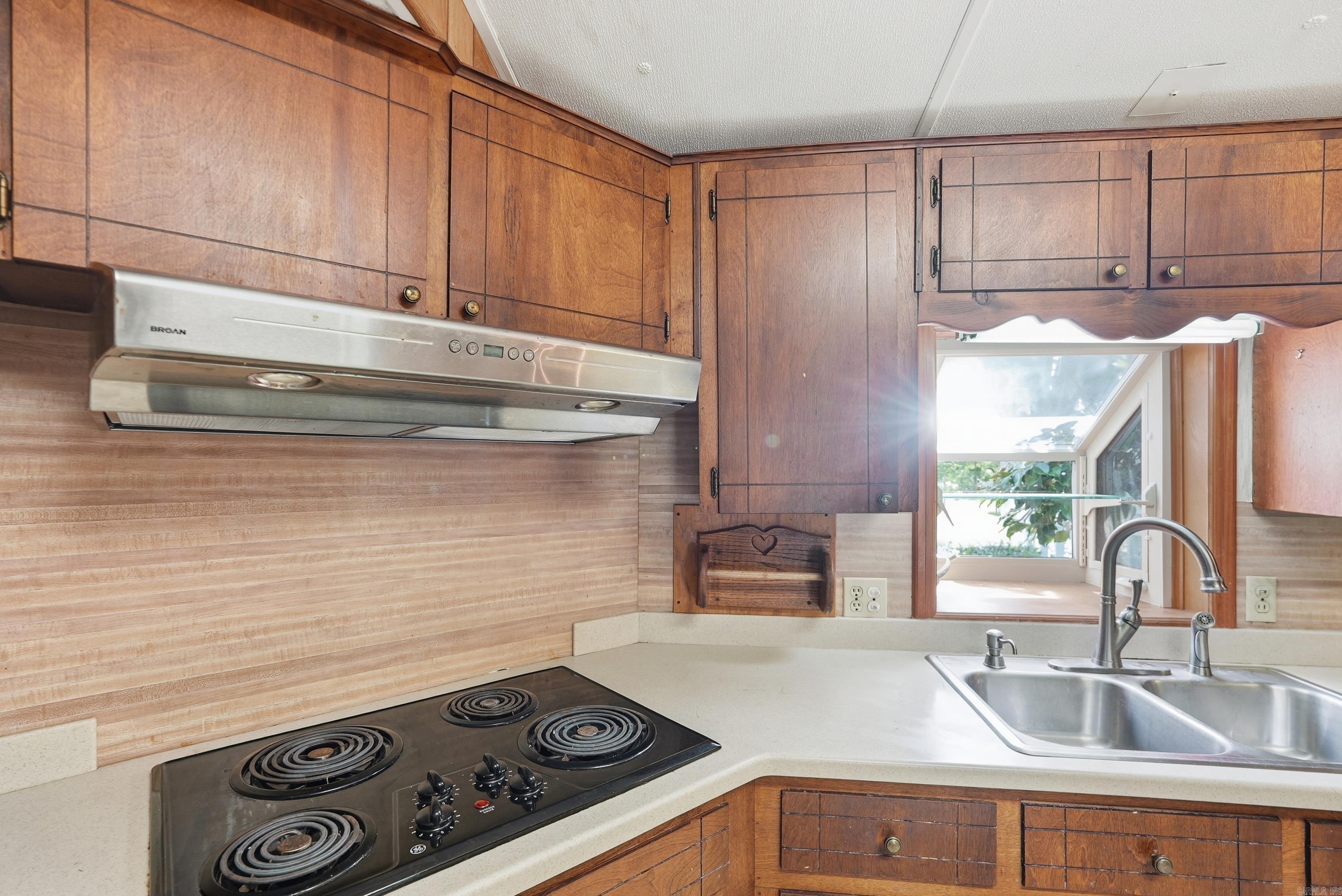 ADAMS BOAT LANDING - Residential