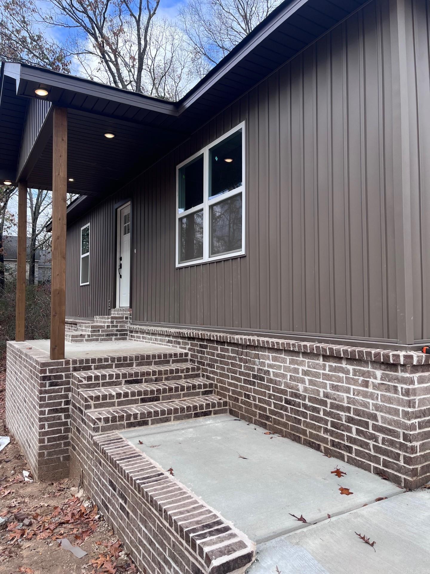 Hill Crest - Residential