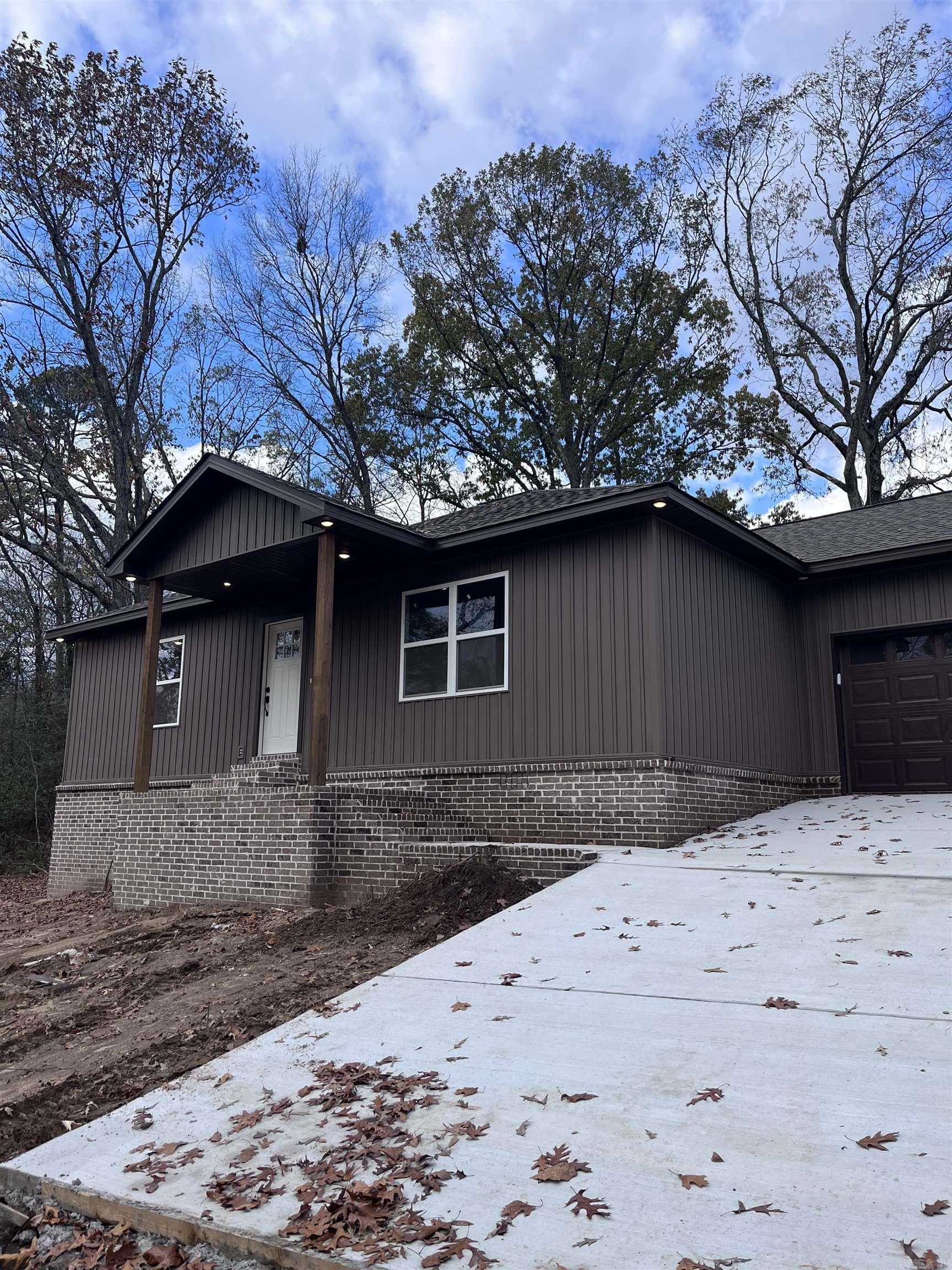 Hill Crest - Residential