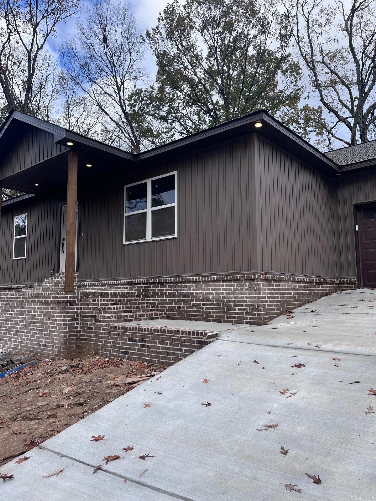 Hill Crest - Residential