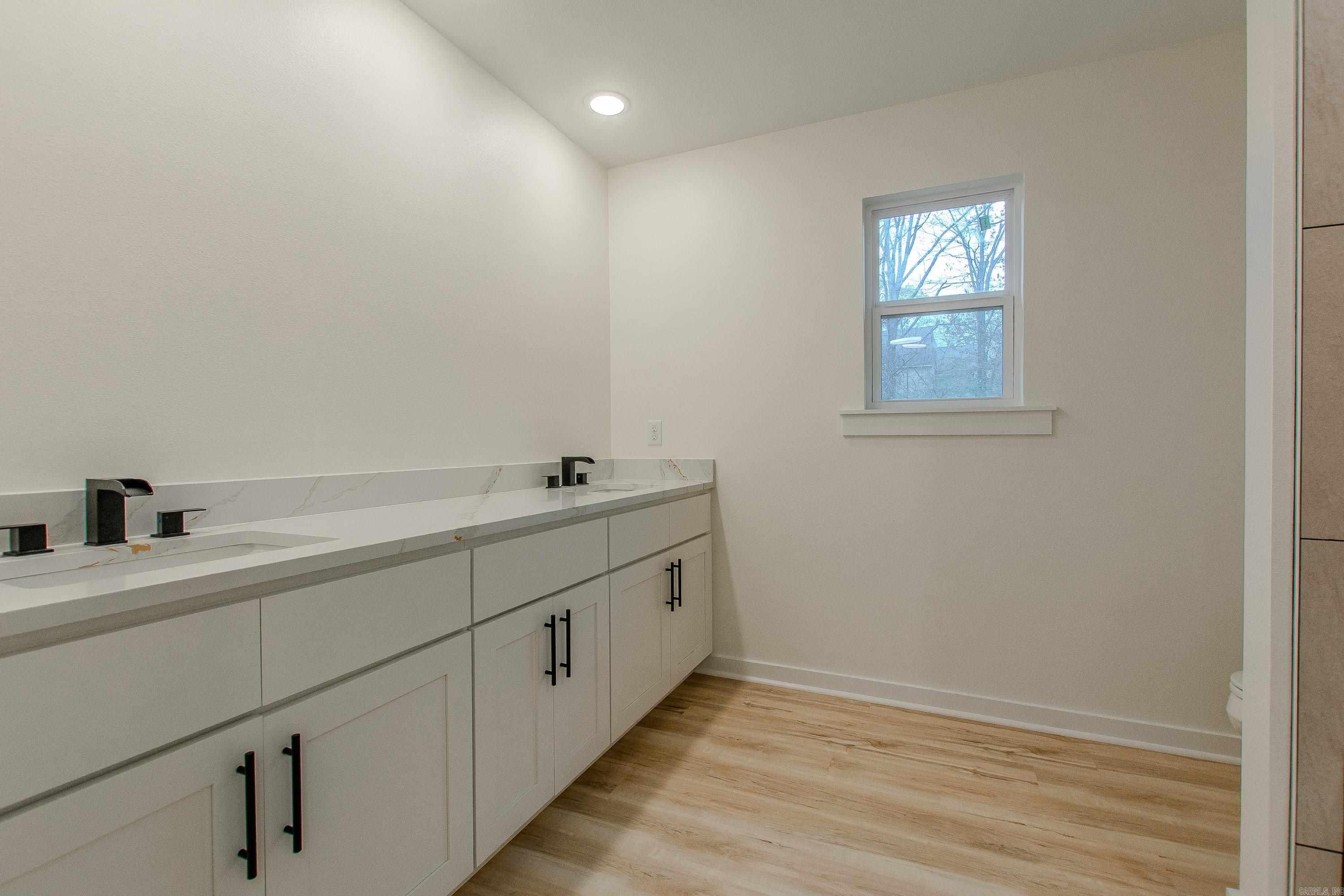 Hill Crest - Residential