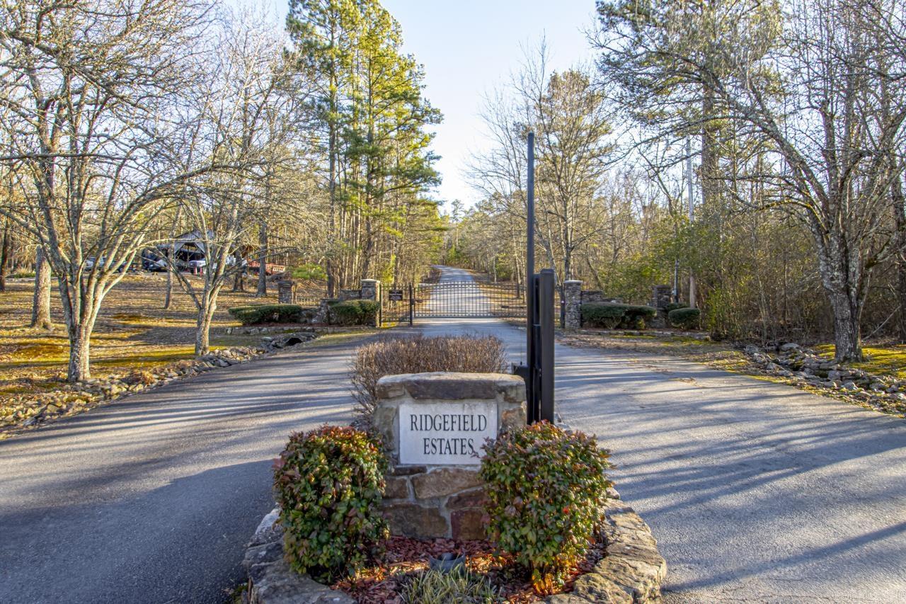 RIDGEFIELD ESTATES - Residential