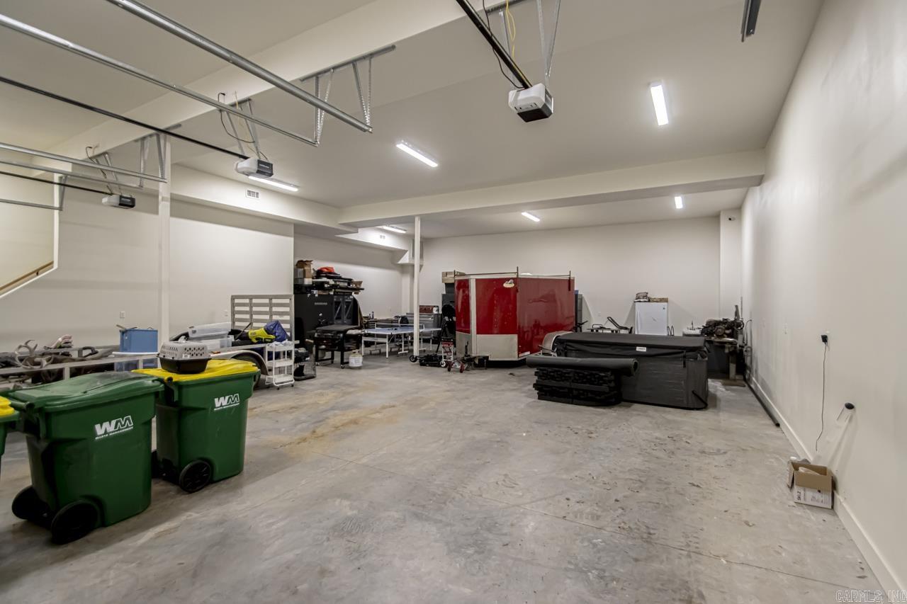 RIDGEFIELD ESTATES - Residential